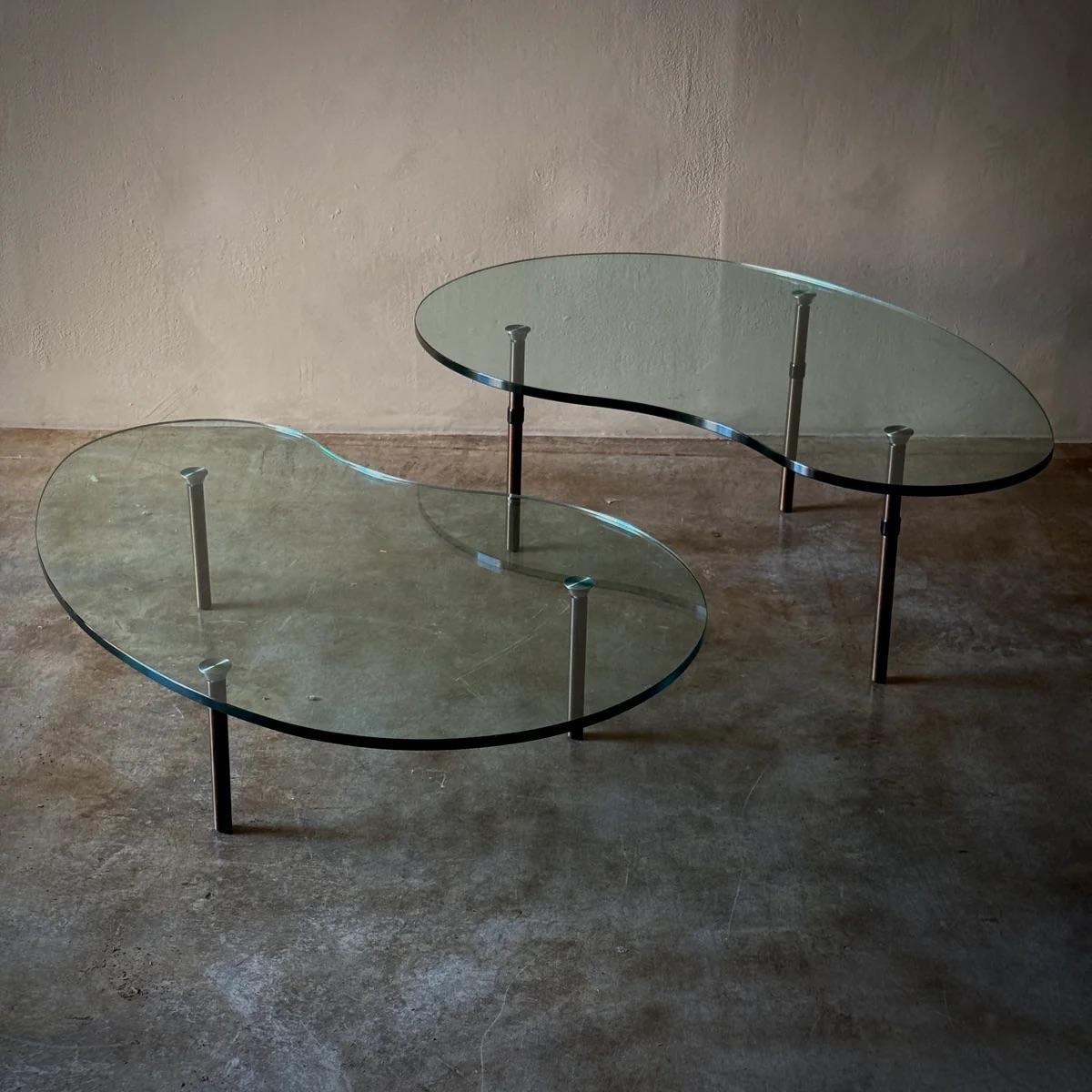 This set of joining coffee tables showcases the 