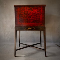 Caja de té inglesa de la década de 1860 con soporte