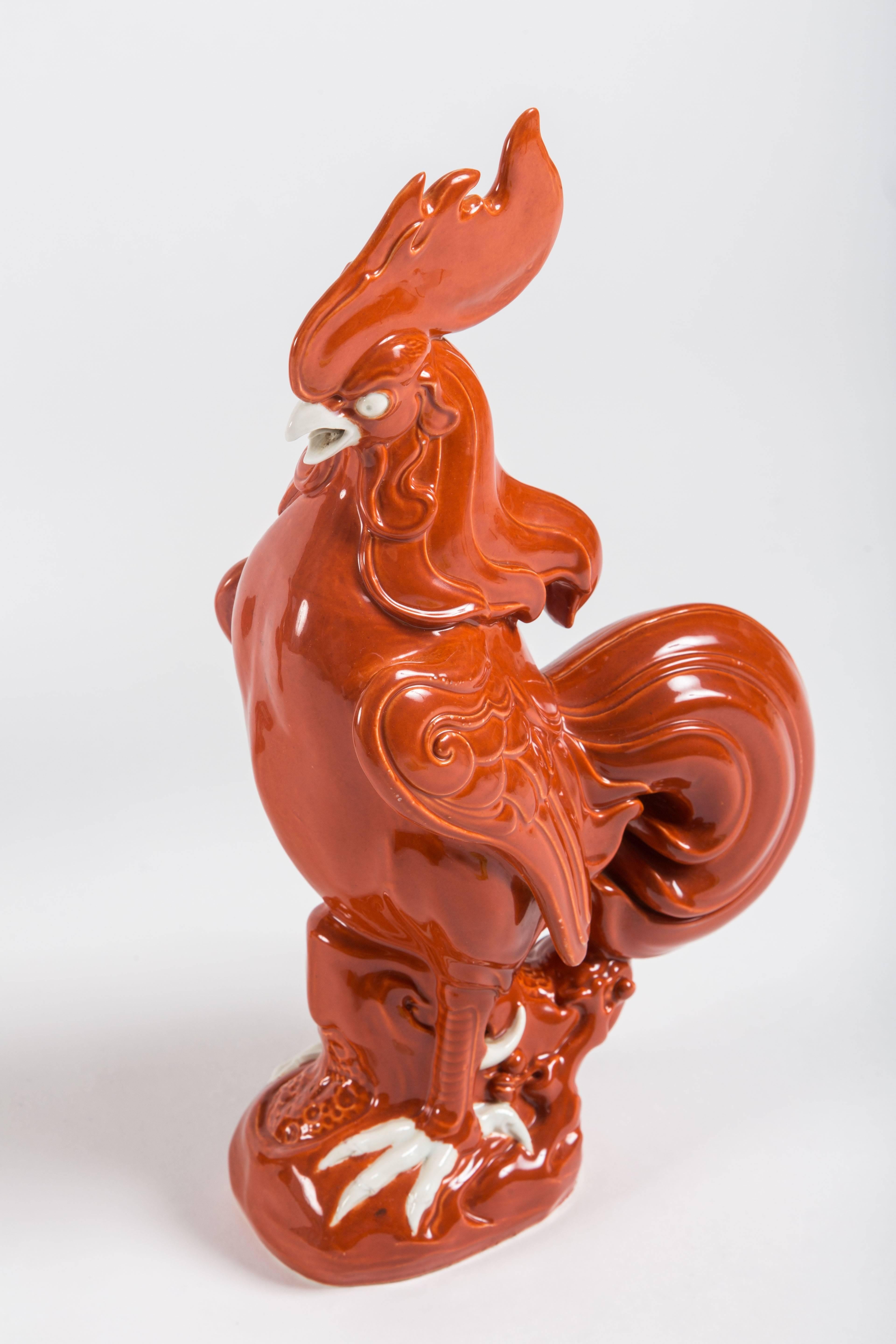 Pair of Stylized Chinese Export Porcelain Roosters in Cinnabar Glaze In Excellent Condition In Palm Desert, CA