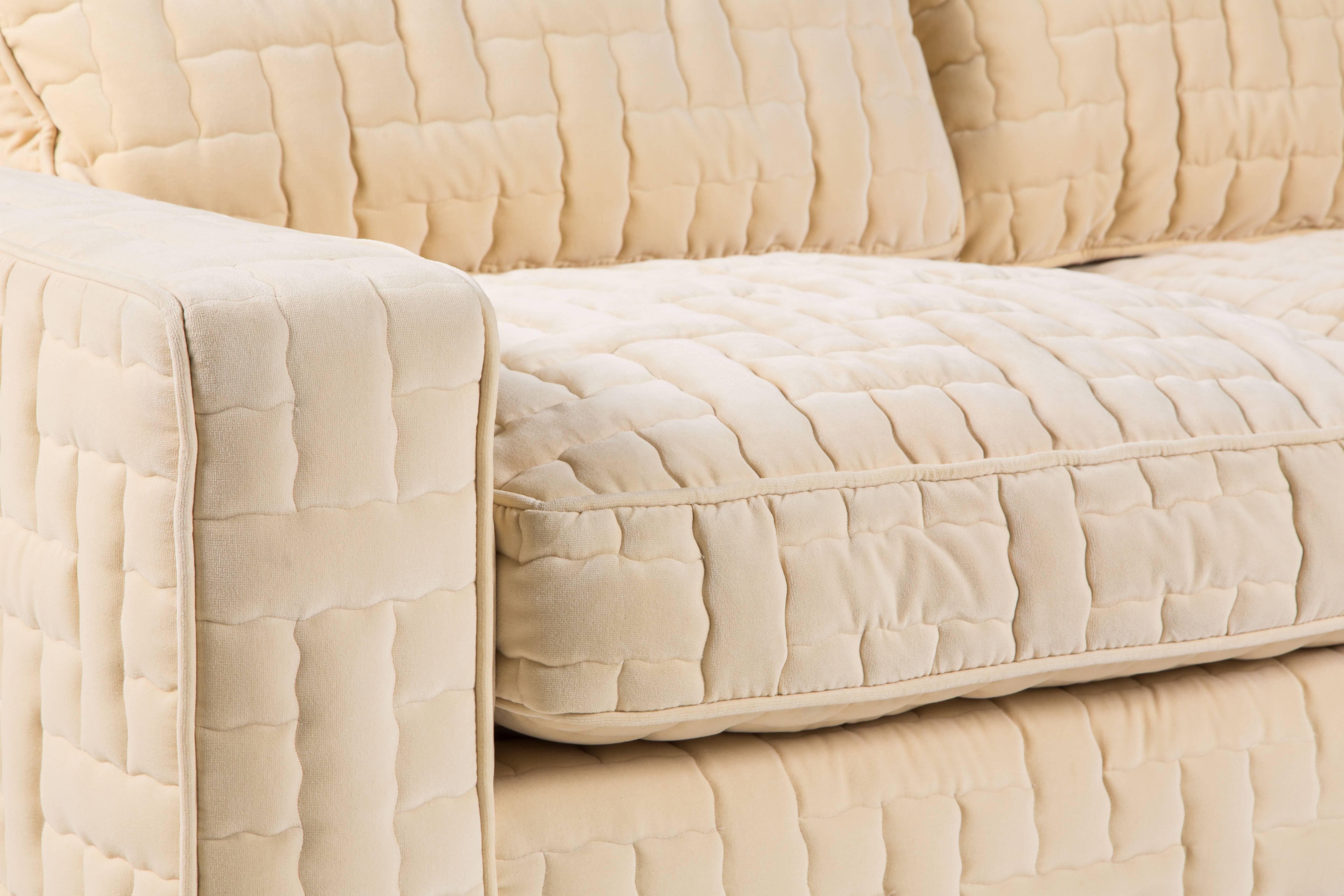 Mid-20th Century Custom Loose Cushion Sofa Designed by William Haines