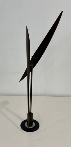 George Baker - Sculpture cinétique en bronze « Axis Interacting », signée et numérotée