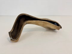 Colin Webster-Watson, «Desnudo recostado», 1996, escultura de bronce pulido, 3/10