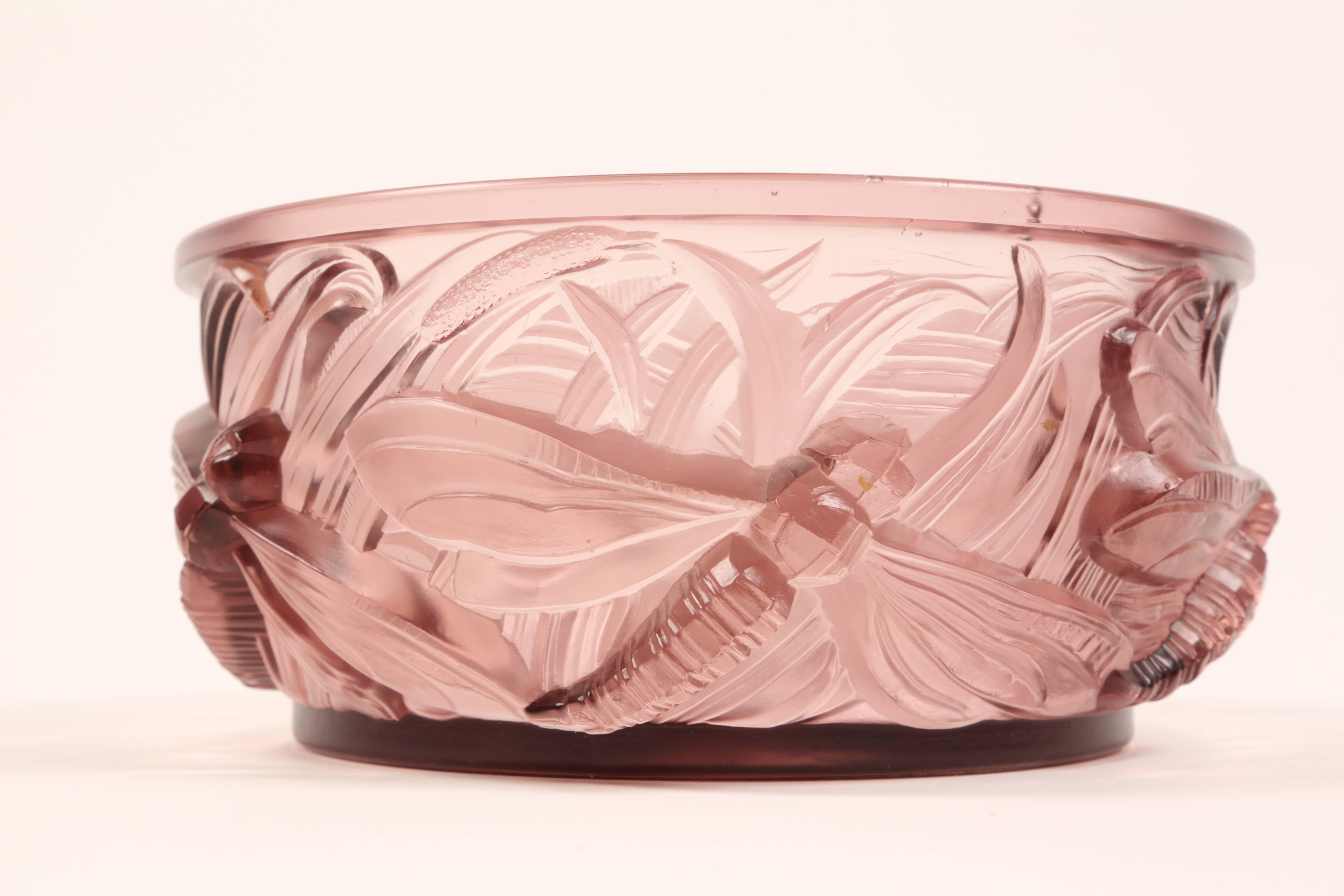 Beautiful French Art Deco Dragonfly Motif Art Glass Bowl by Verlys 1