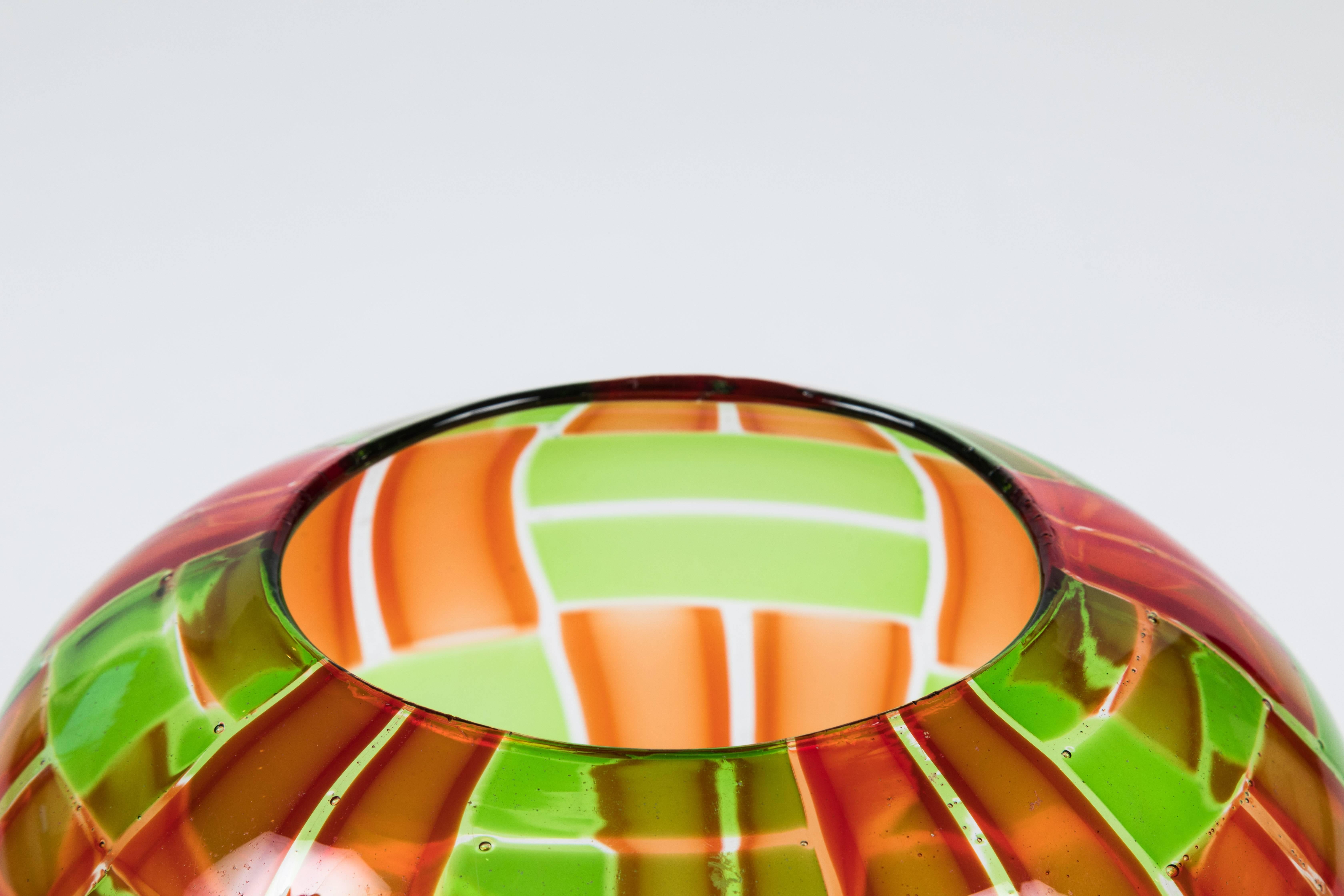 Mid-Century Modern Murano Art Glass Bowl by Gianni Toso