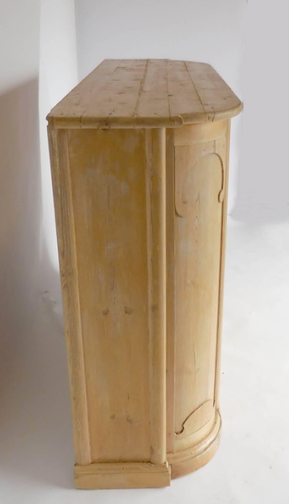 Gustavian 19th Century Swedish Light Blonde Pine  Cabinet
