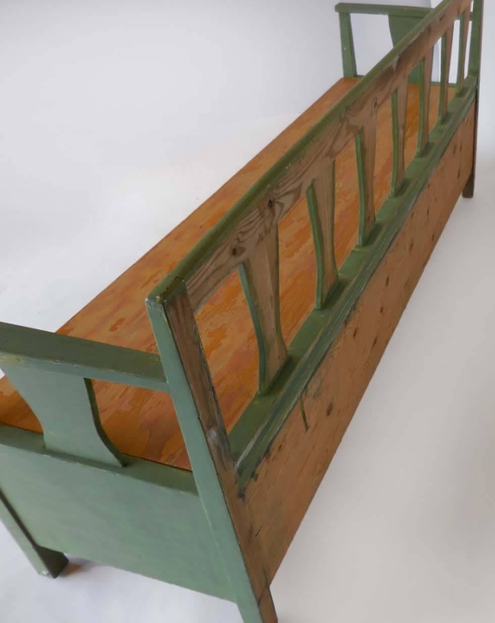 19th Century Swedish Painted Bench/Daybed 1