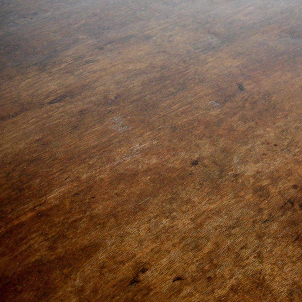 Classique américain Table de salle à manger/table centrale ronde à piédestal en forme de ruche Dos Gallos, faite sur mesure en vente