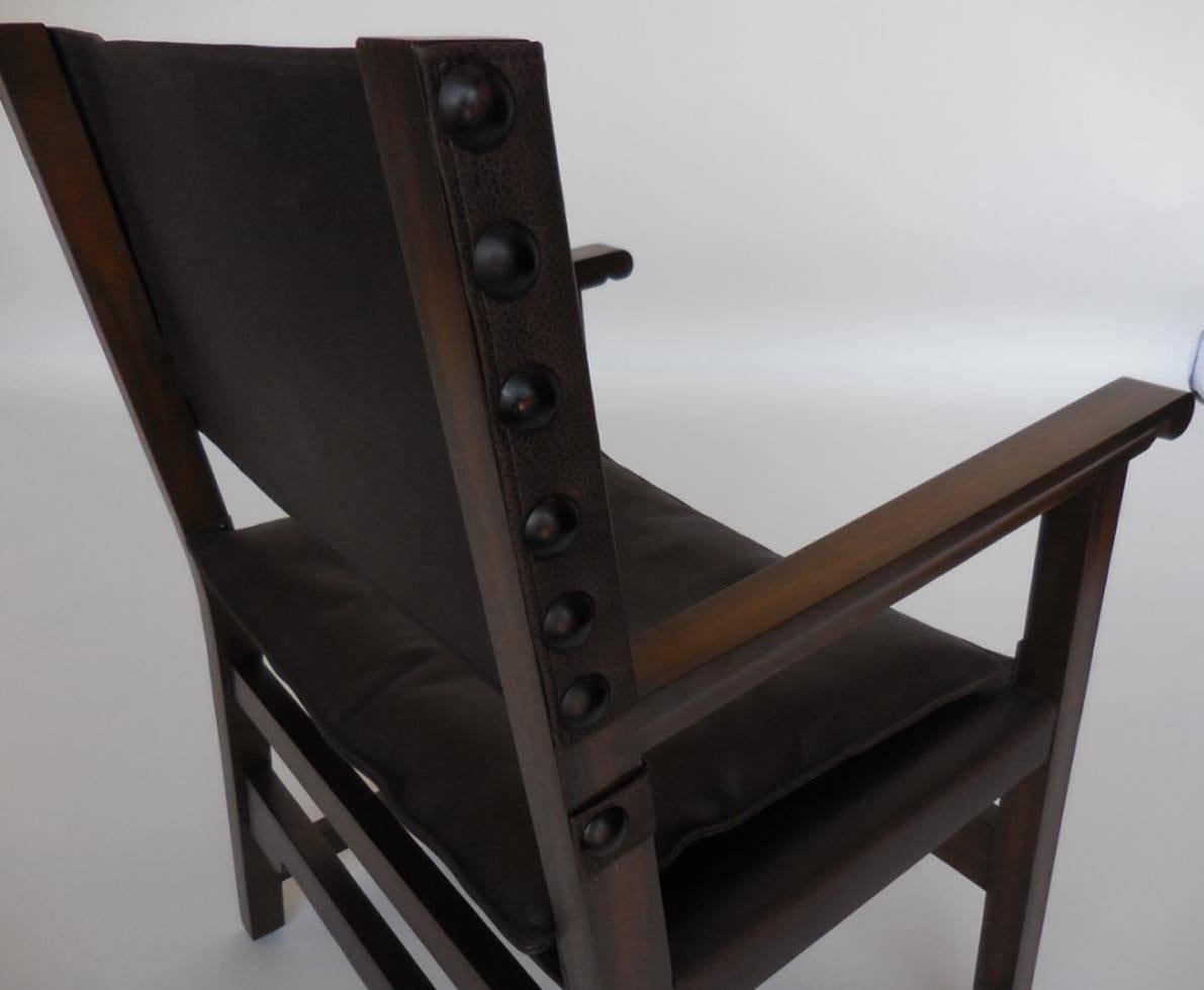 Dos Gallos Custom Leather Sing Chair For Sale 1