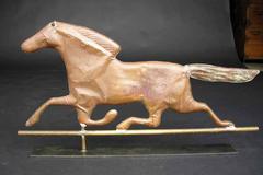 Antique girouette de course de chevaux en cuivre sur socle