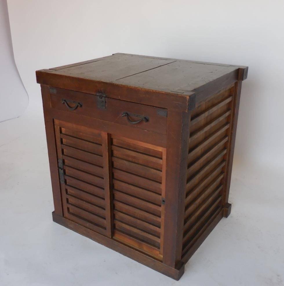 19th Century Japanese Shop Counter In Good Condition In Los Angeles, CA