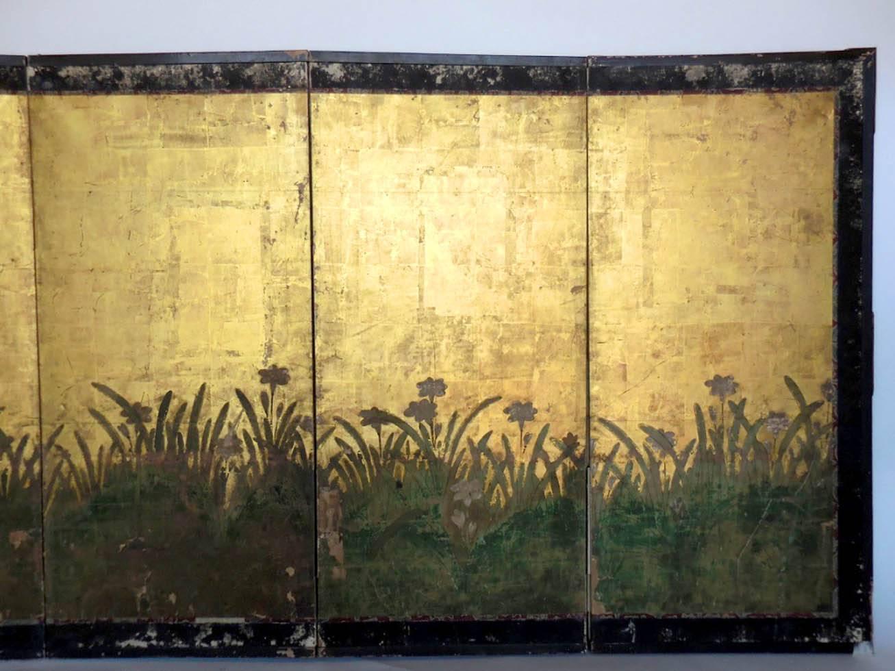 Antique Edo Period Japanese Gold Leaf  Painted Narcissus Six Panel Screen In Fair Condition In Los Angeles, CA