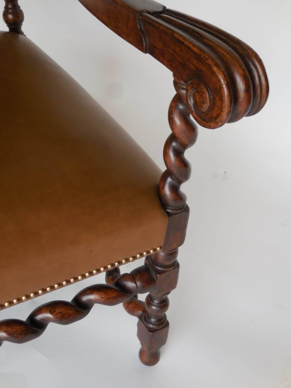Dos Gallos Custom Nussbaum und Leder Spiral Twist Sessel mit geschwungenen Armlehnen im Zustand „Hervorragend“ im Angebot in Los Angeles, CA