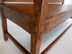 Dos Gallos Banco de madera de roble a medida con respaldo festoneado y delantal