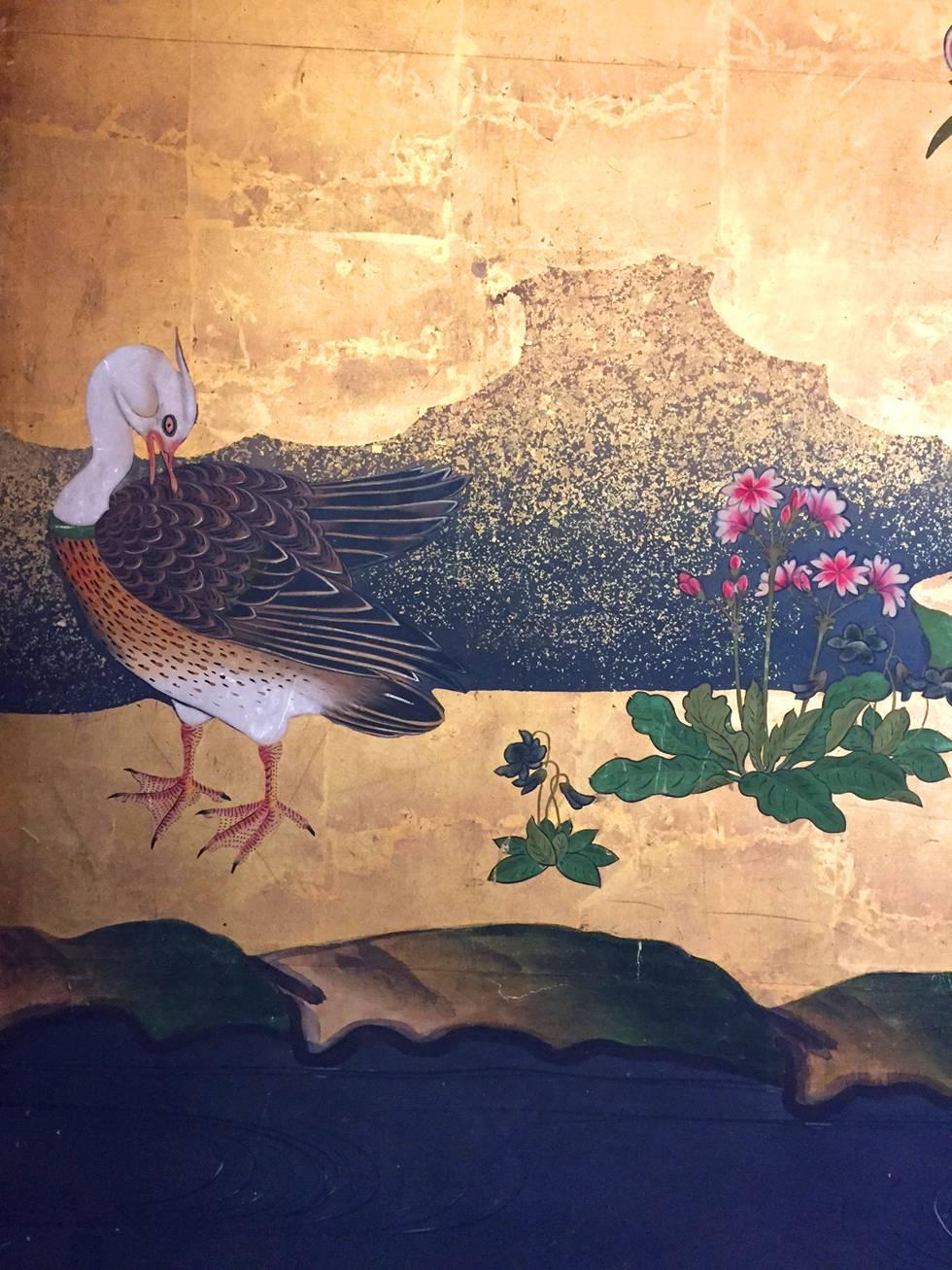 18th Century Antique Japanese Gold Leaf Screen with Blossoms and Birds In Fair Condition In Los Angeles, CA