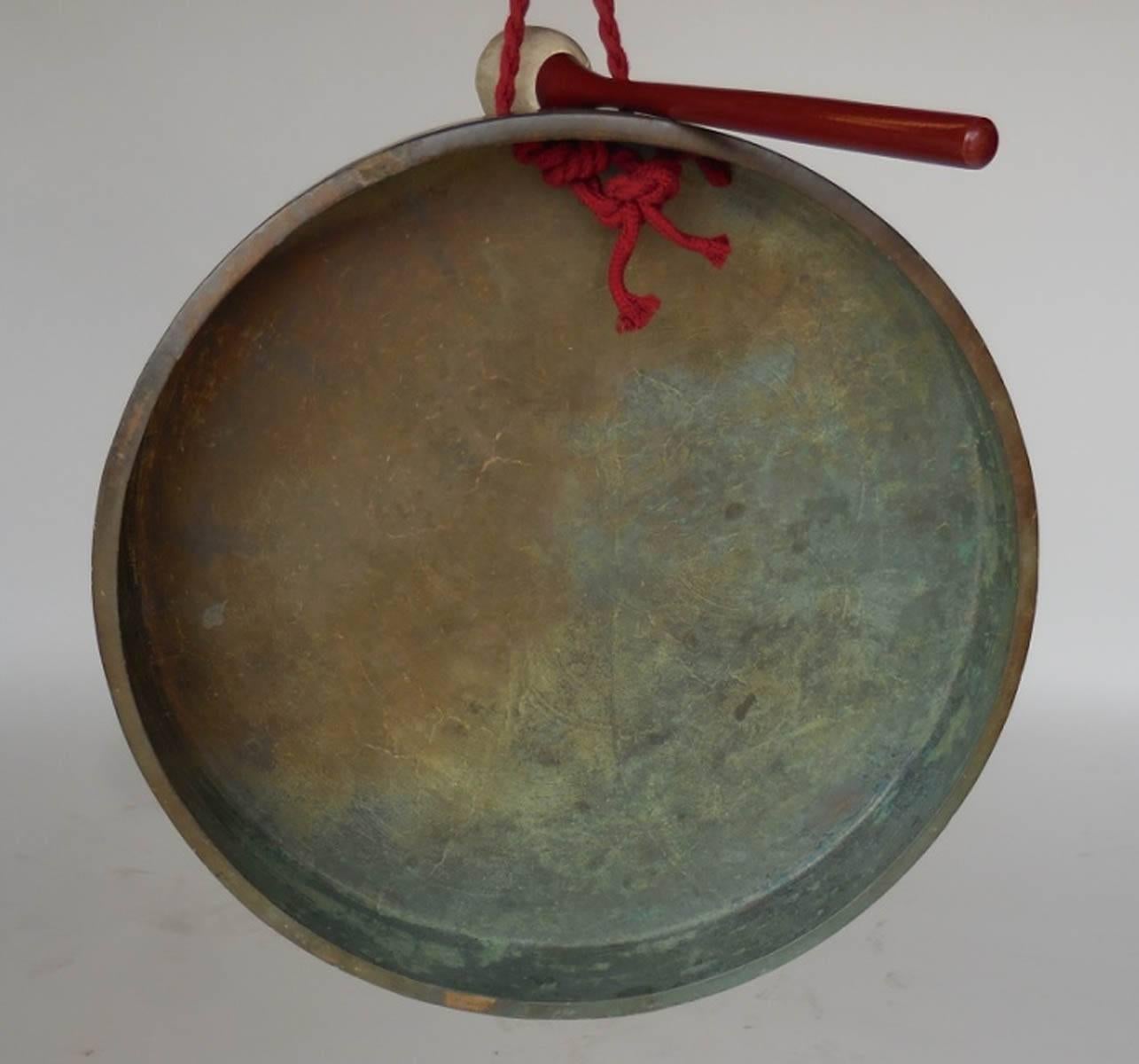 Late 19th Century Japanese Bronze Gong In Good Condition In Los Angeles, CA