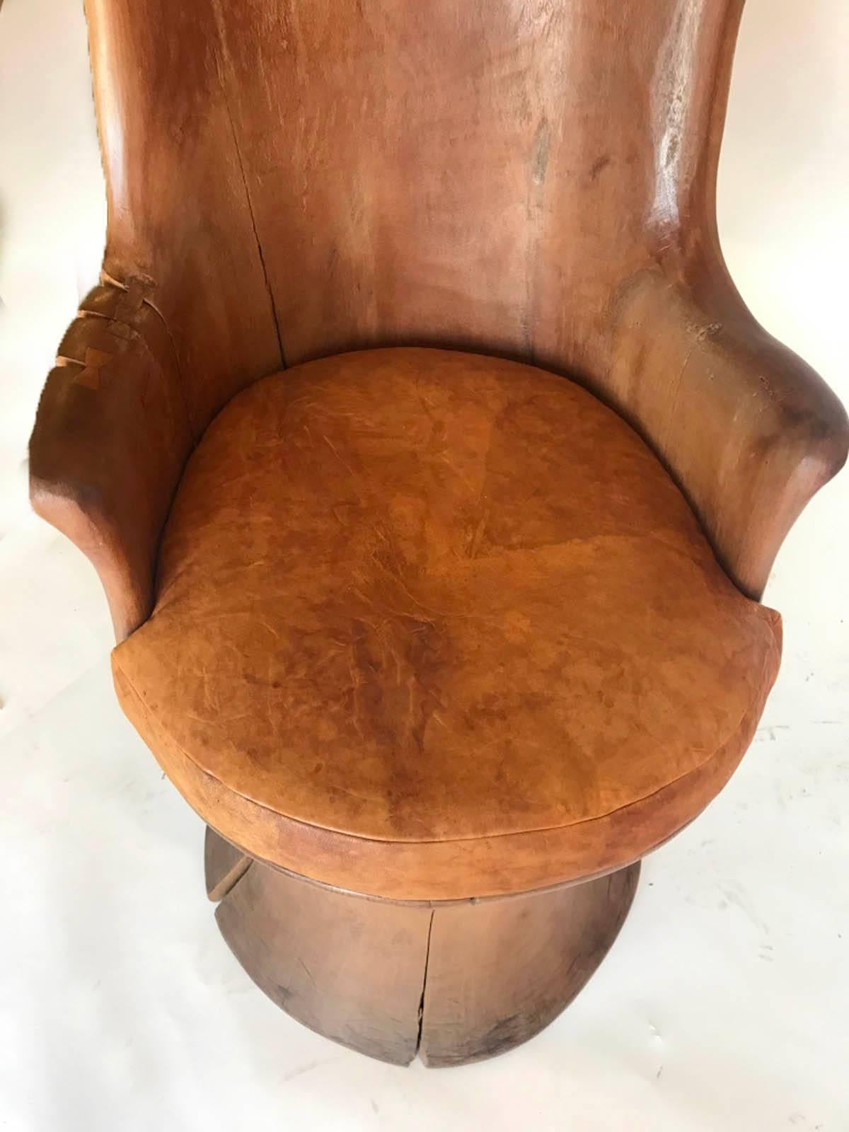 Organic Modern Graceful Mahogany Chair Carved from One Piece of Wood In Fair Condition In Los Angeles, CA