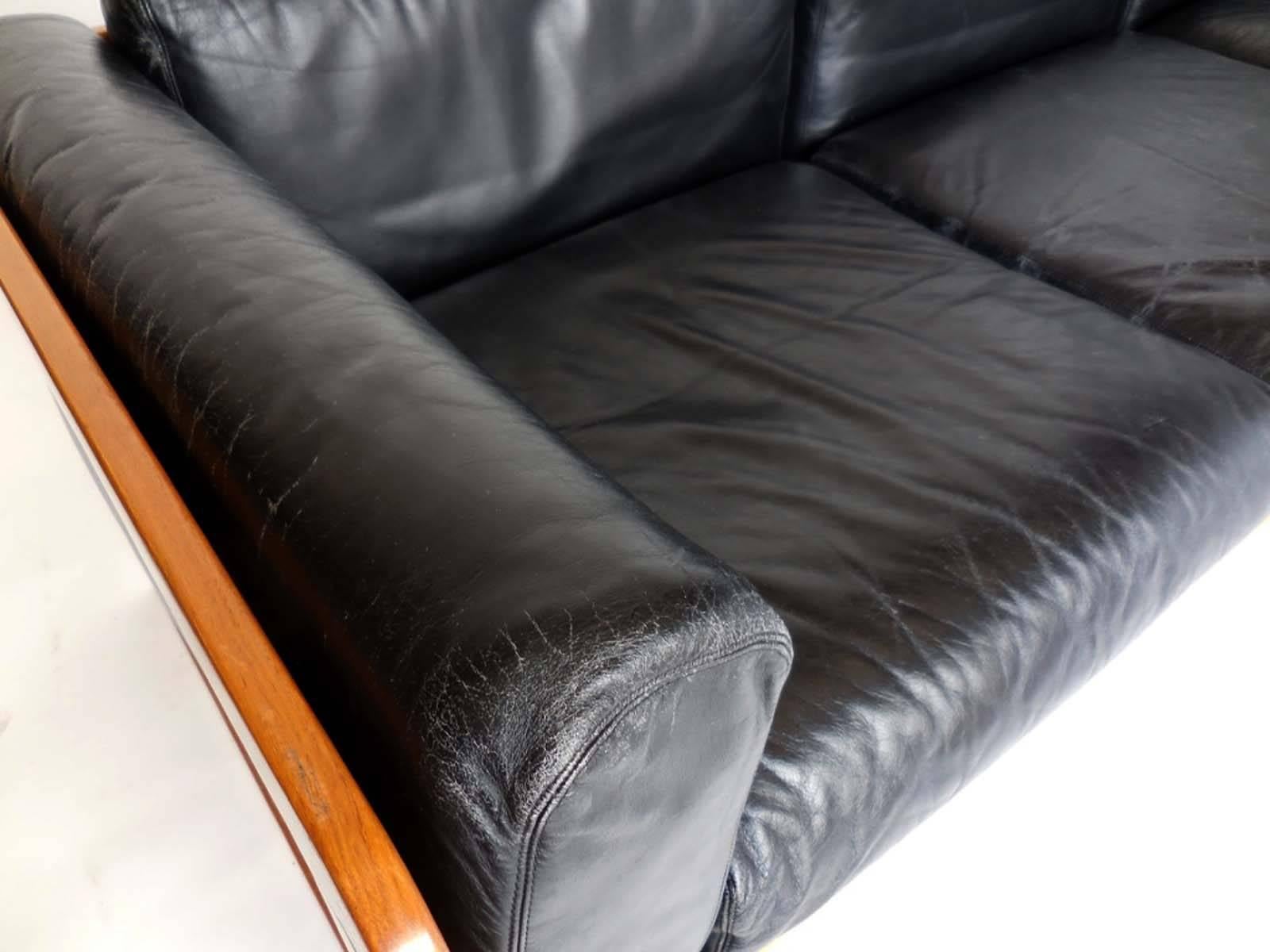 Giuseppe Raimondi Leather Sofa and Chair In Good Condition In Los Angeles, CA