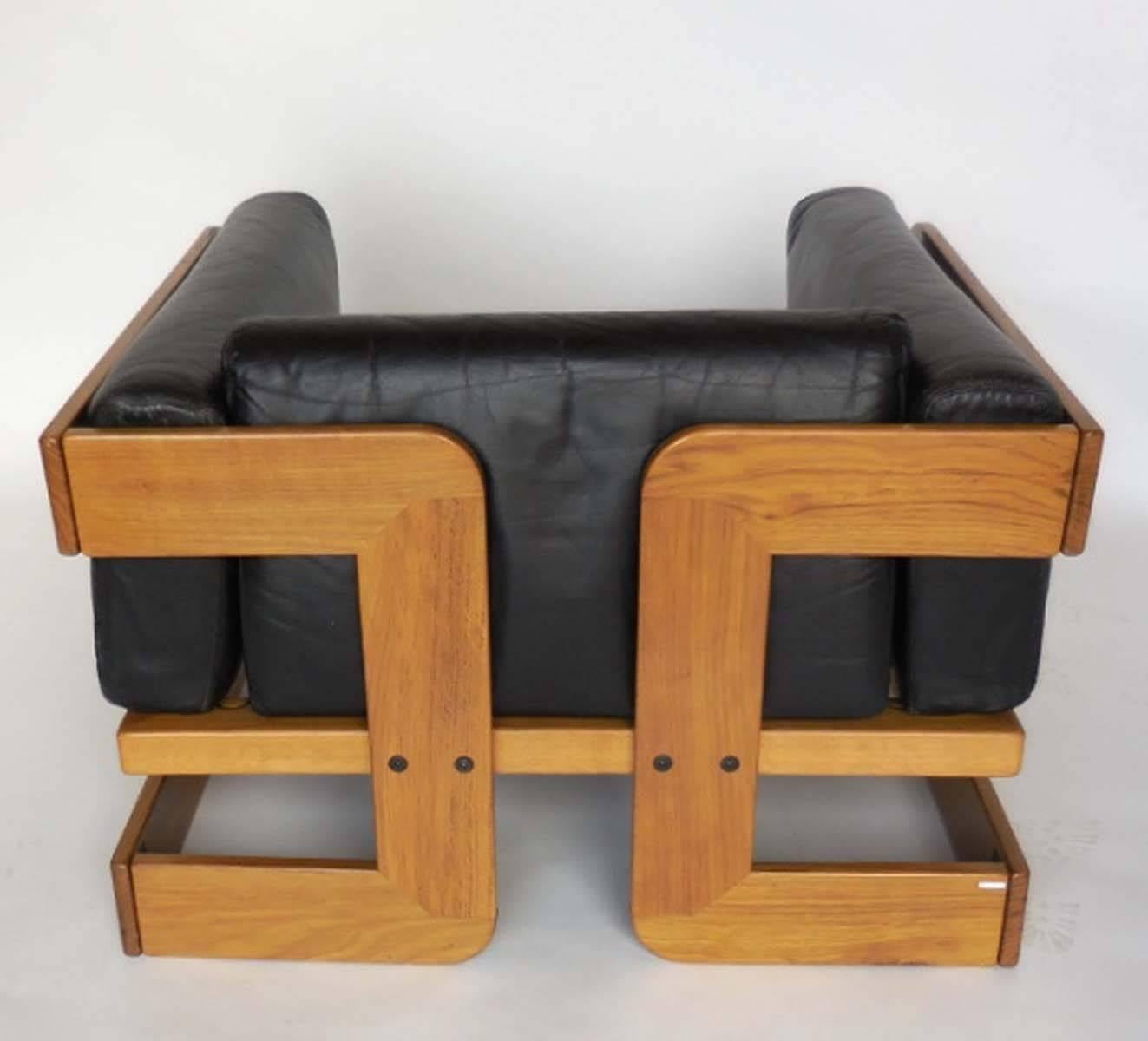 Giuseppe Raimondi Leather Sofa and Chair 1