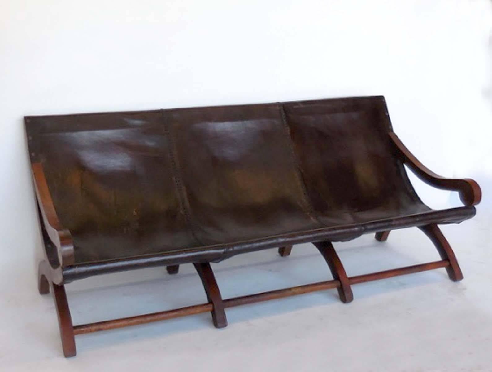 Terrific looking leather butaque/butaca sling sofa in the style of Luis Barragan, Made in Mexico in the 1970s. In great condition, some wear on leather, but completely sturdy and functional. Priced individually. ONLY ONE AVAILABLE!