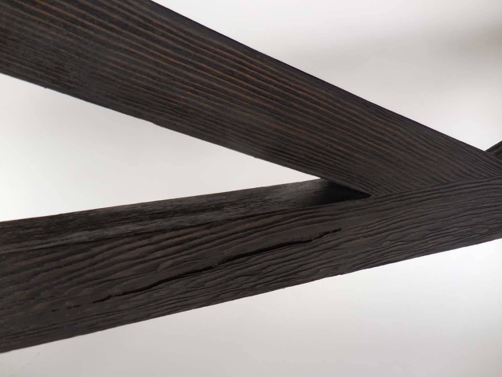 Maßgefertigte Konsole aus Douglas Fir-Holz von Dos Gallos Studio (21. Jahrhundert und zeitgenössisch) im Angebot