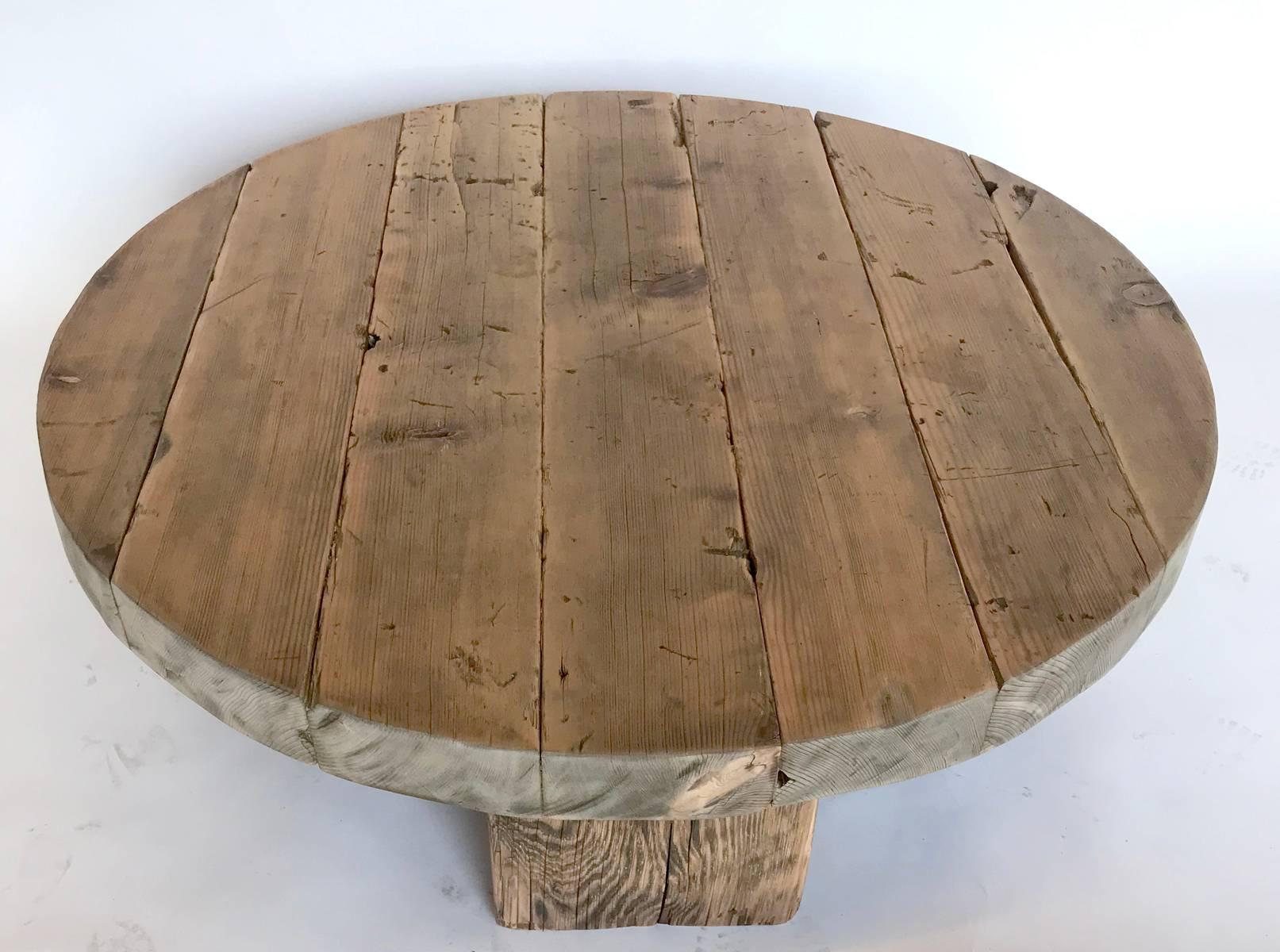 rustic coffee table round