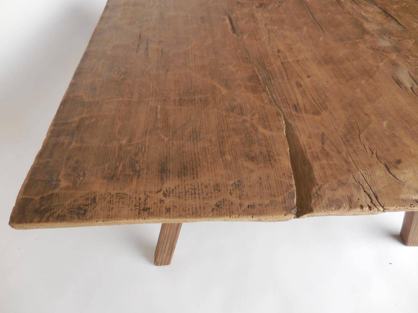 Rustic Coffee Table with Straight Legs 1
