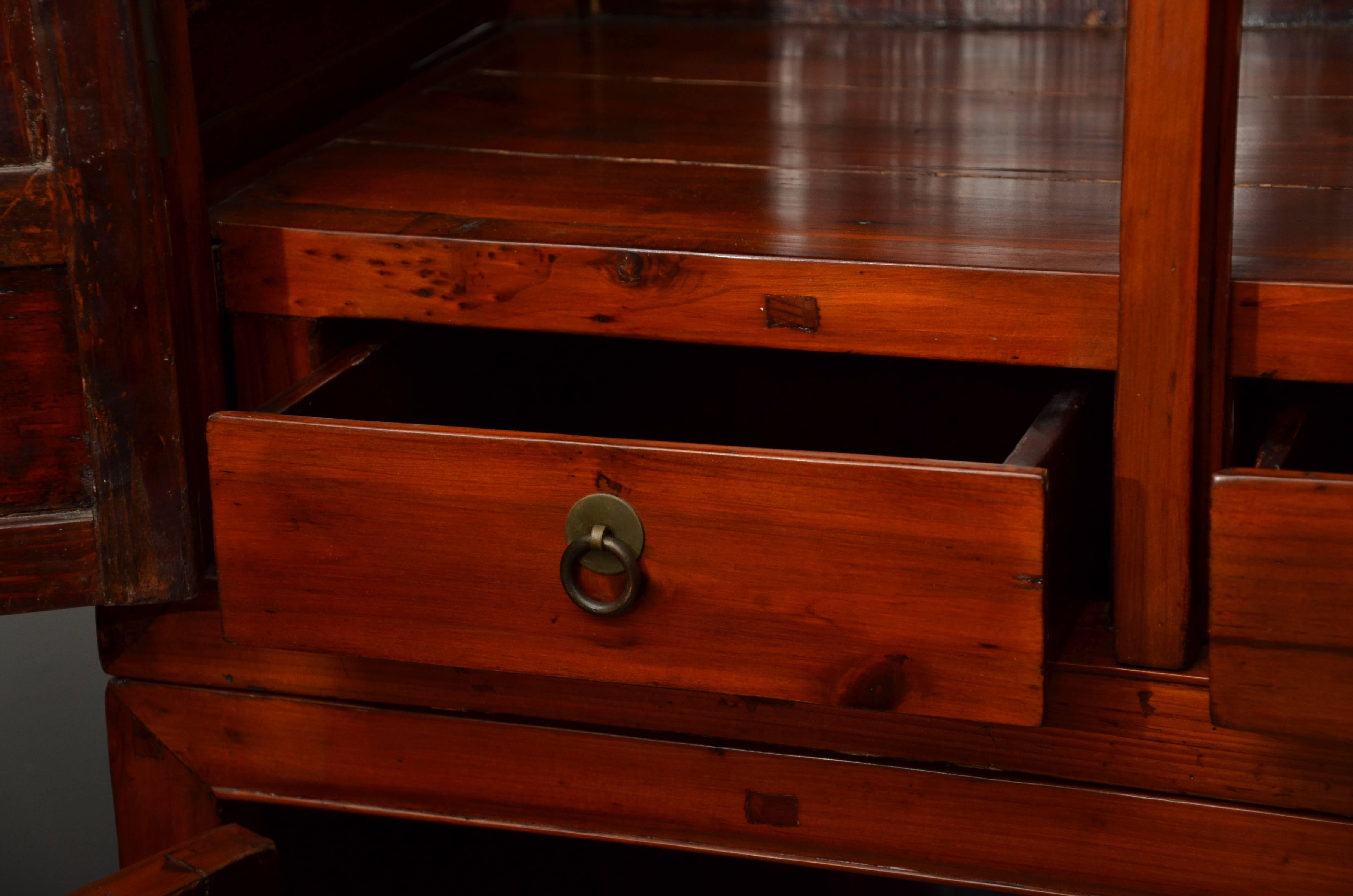 Late 19thC. Ningo Q'ing Dynasty 2 Part Kitchen Cabinet In Excellent Condition In East Hampton, NY