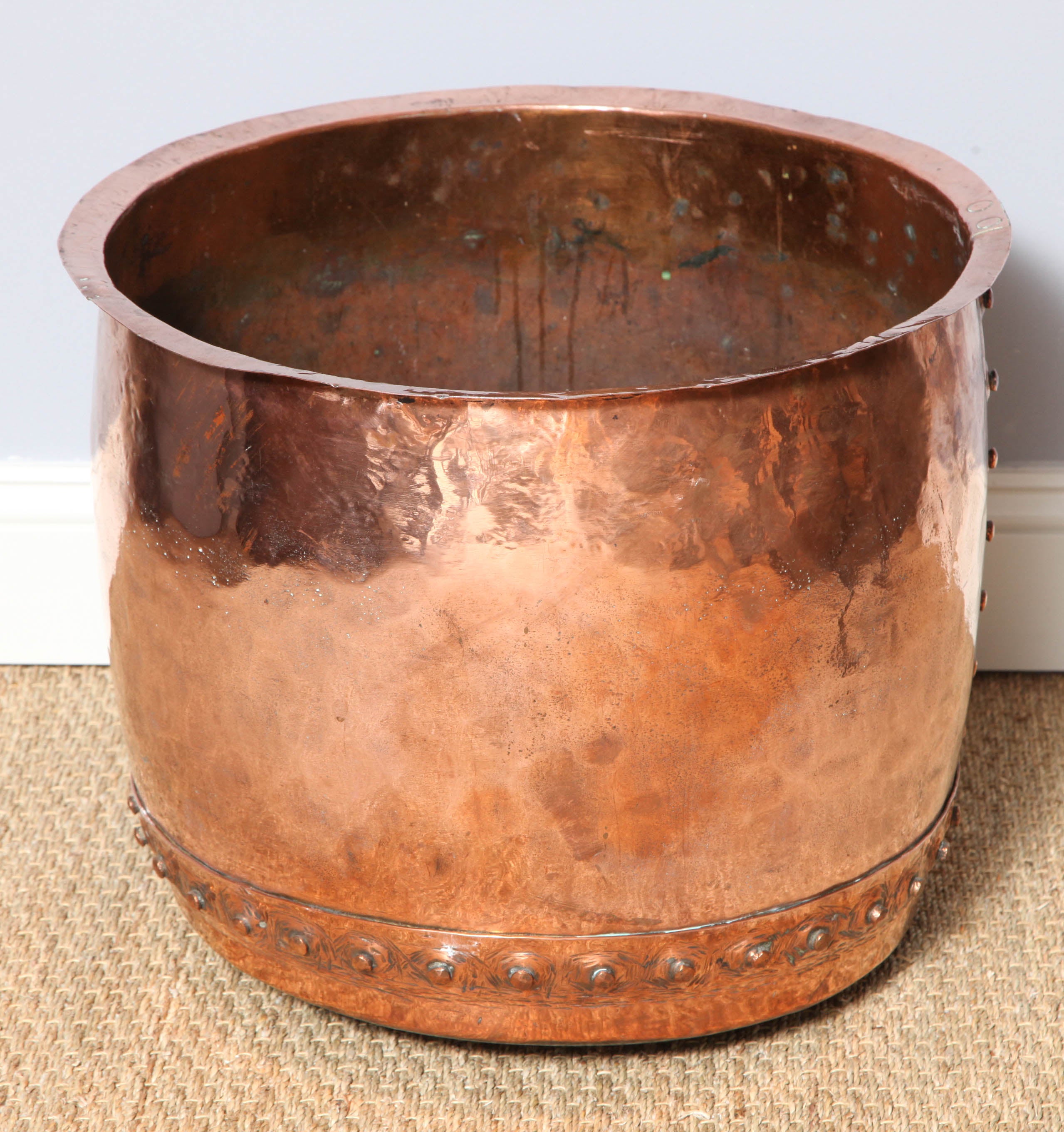 Large Hand Riveted Copper Pot In Excellent Condition In Greenwich, CT