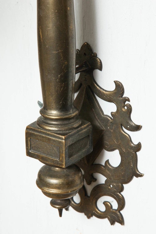Rare Pair of Late 17th-Early 18th Century Ship Sconces In Good Condition For Sale In Greenwich, CT