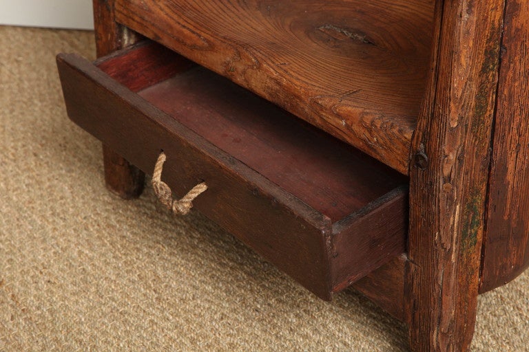 18th Century Welsh Shepherd's Chair In Good Condition In Greenwich, CT