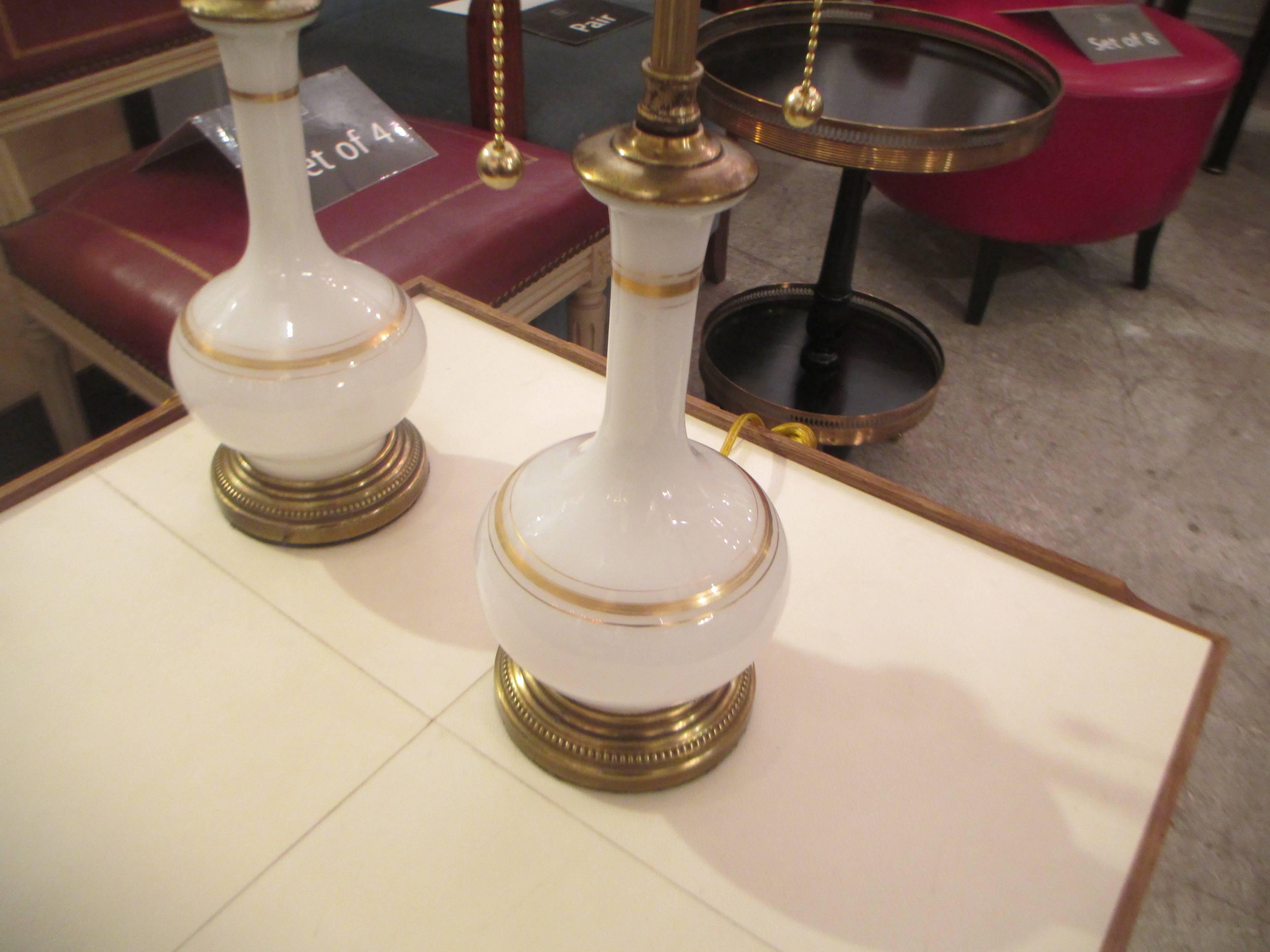 Pair of French Opaline Glass Lamps on Brass Stand In Excellent Condition In New York, NY