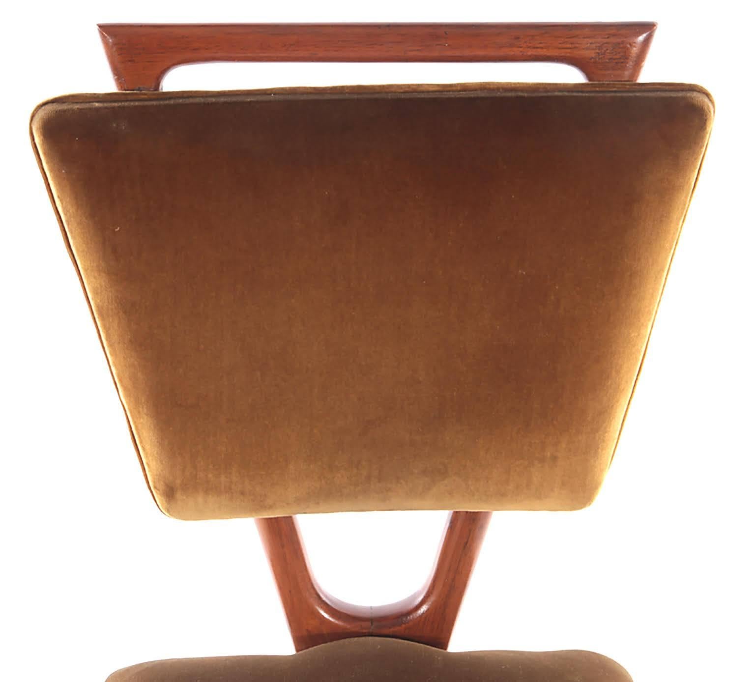 20th Century Set of Six Italian Mid-Century Mahogany Dining Chairs