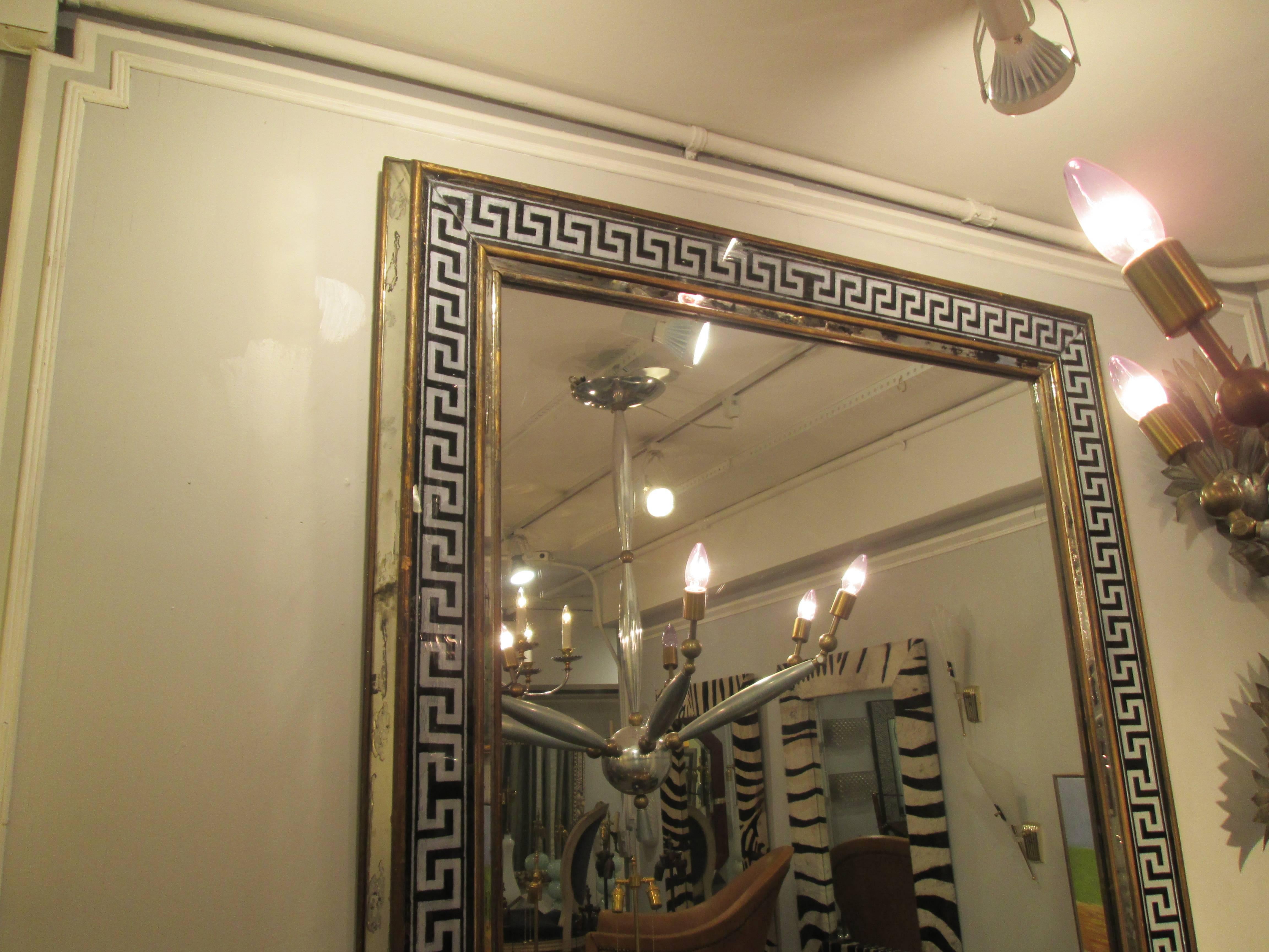 Reverse-Painted Rectangular Mirror with Greek Key Pattern In Excellent Condition In New York, NY
