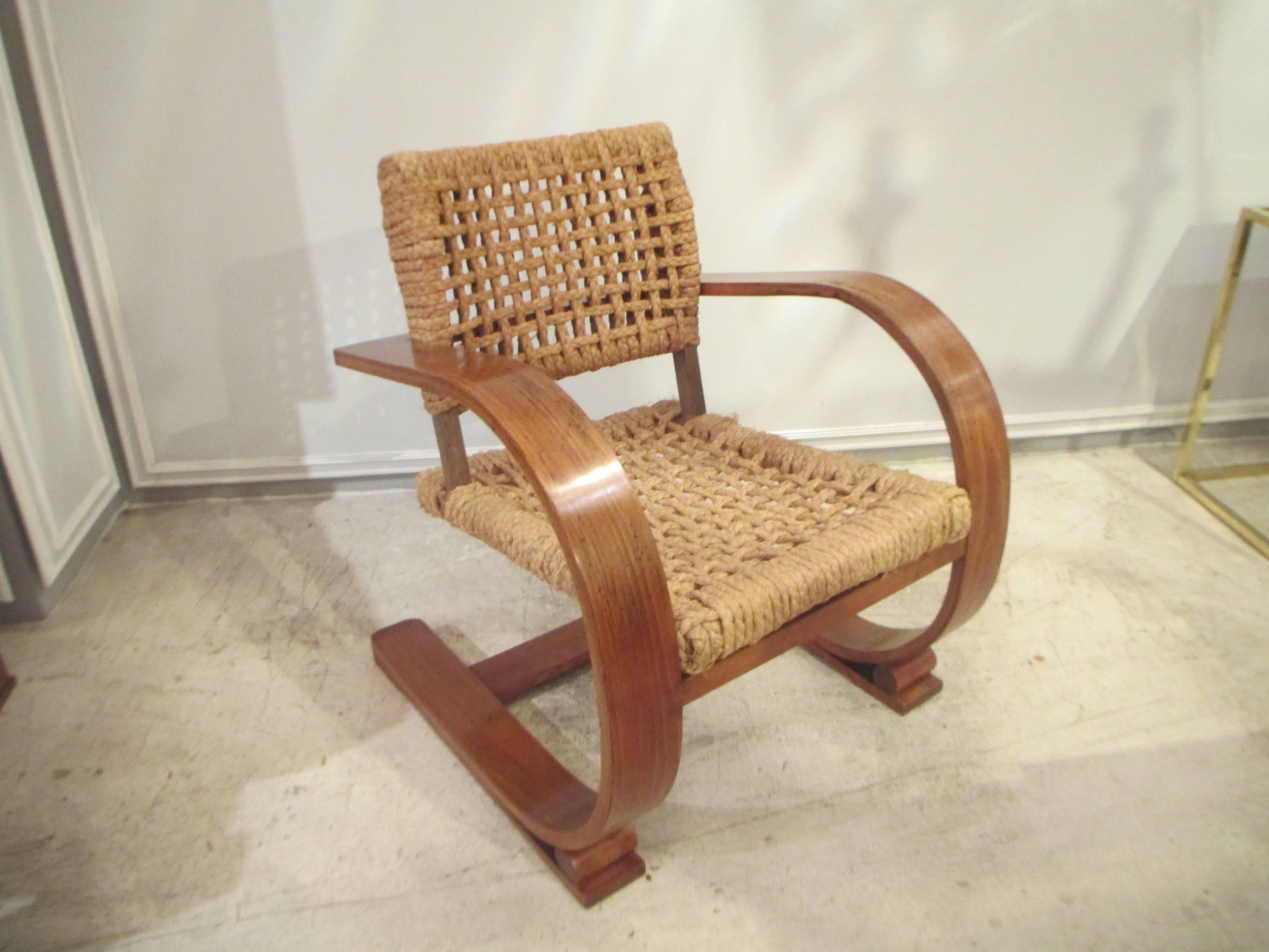 Pair of Audoux Minet French Mid-Century Rope Chairs In Excellent Condition In New York, NY