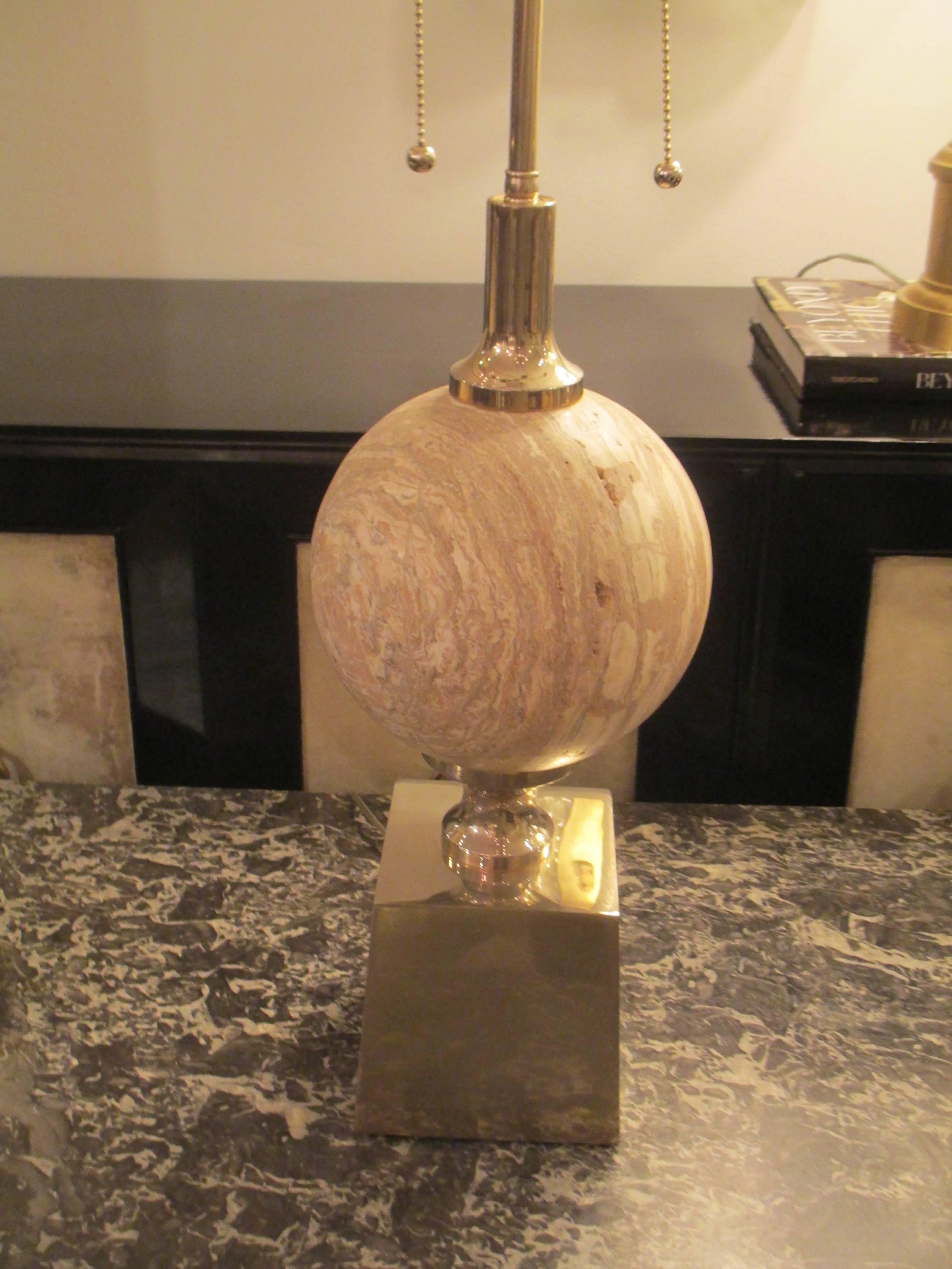 Sculptural Pair of Travertine Lamps on Chrome-Plated Plinth Bases In Excellent Condition In New York, NY