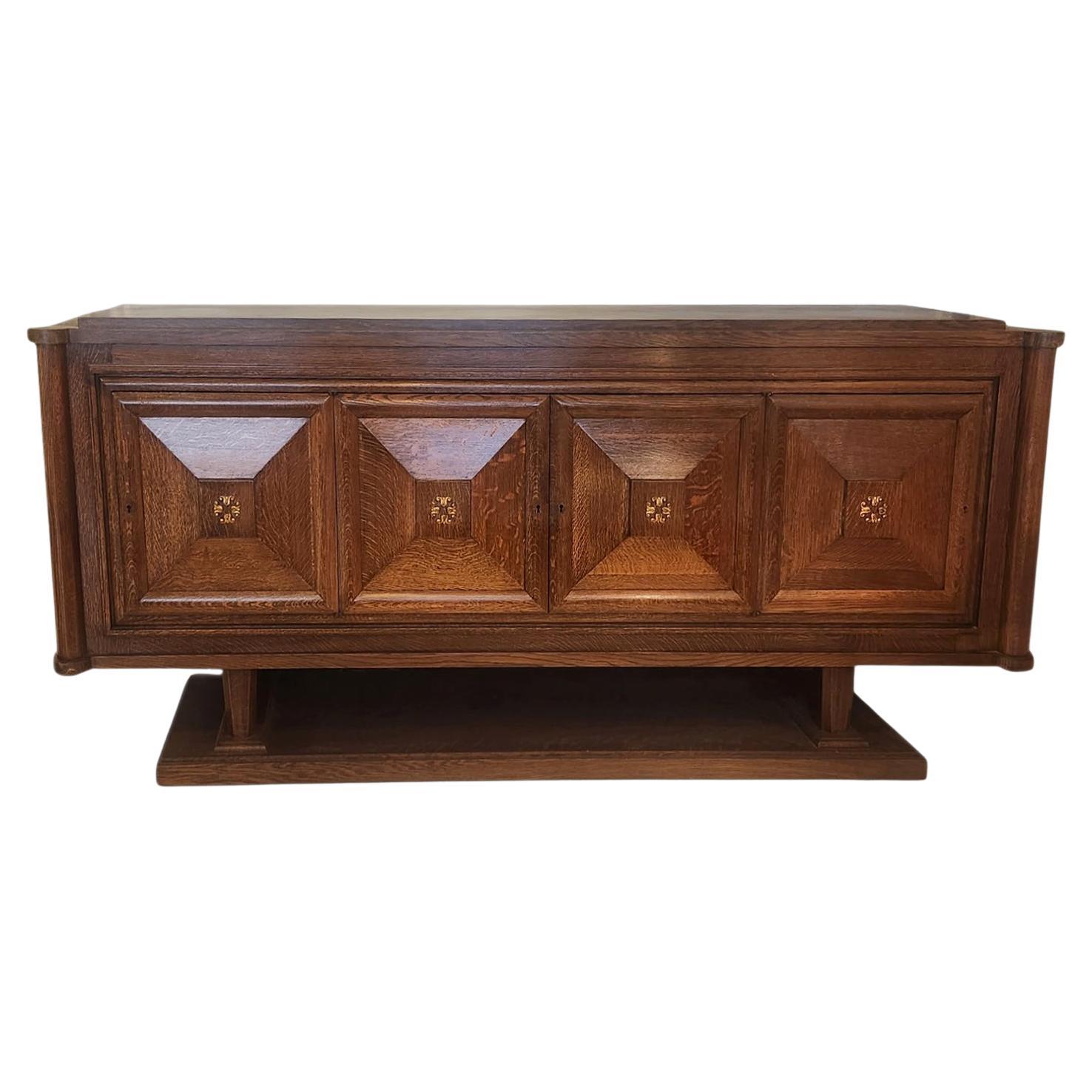 Aparador Vintage de Roble Francés con Monturas de Bronce