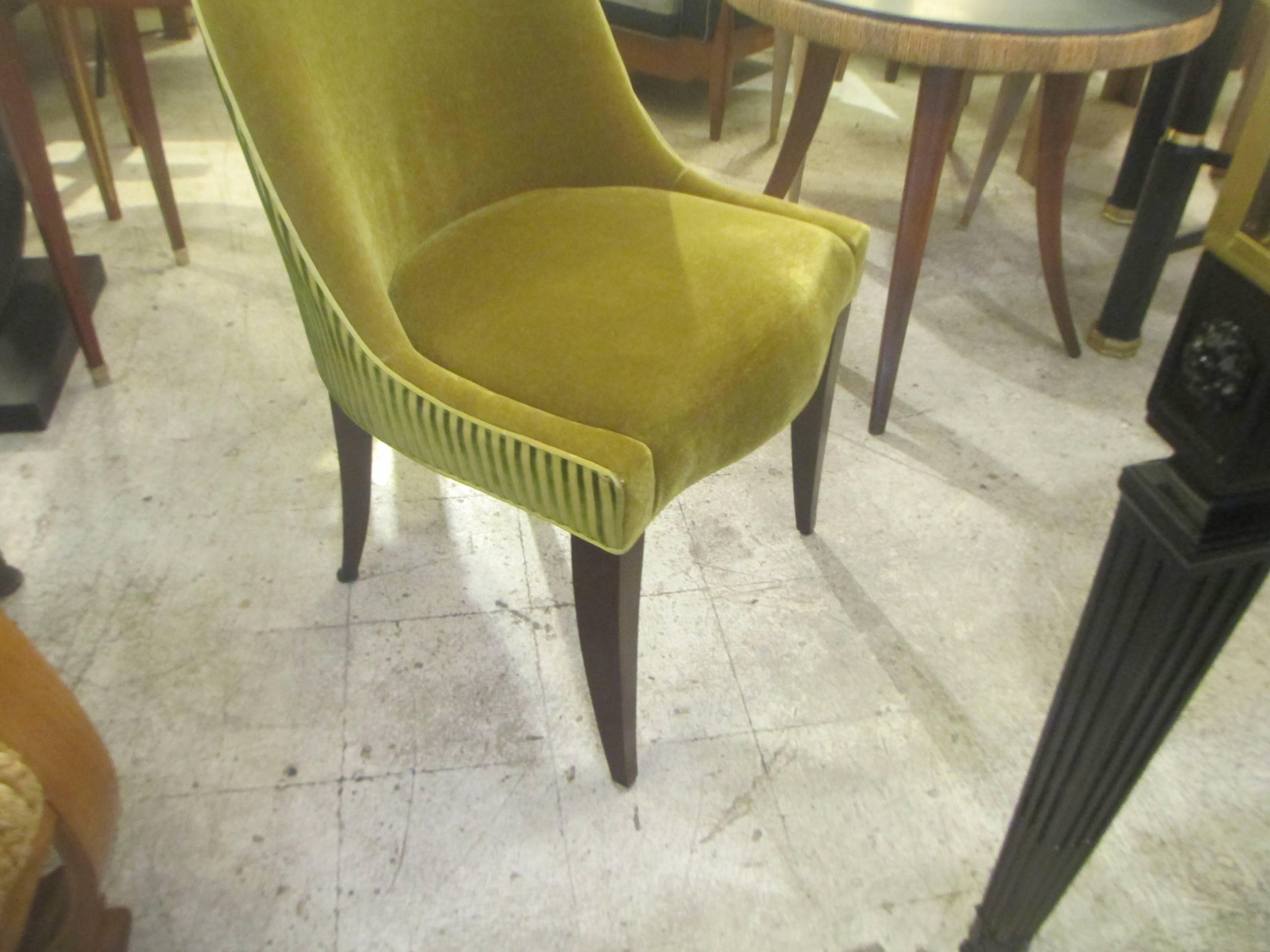 Set of Eight Dining Room Chairs with Scooped Backs Upholstered in Mohair 1