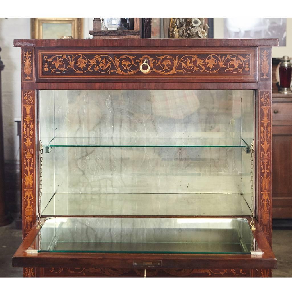 Italian Marquetry Cabinet with Fall Front Bar In Good Condition For Sale In Culver City, CA