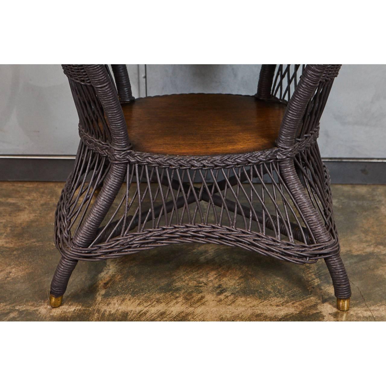 Country Oval Wicker Table