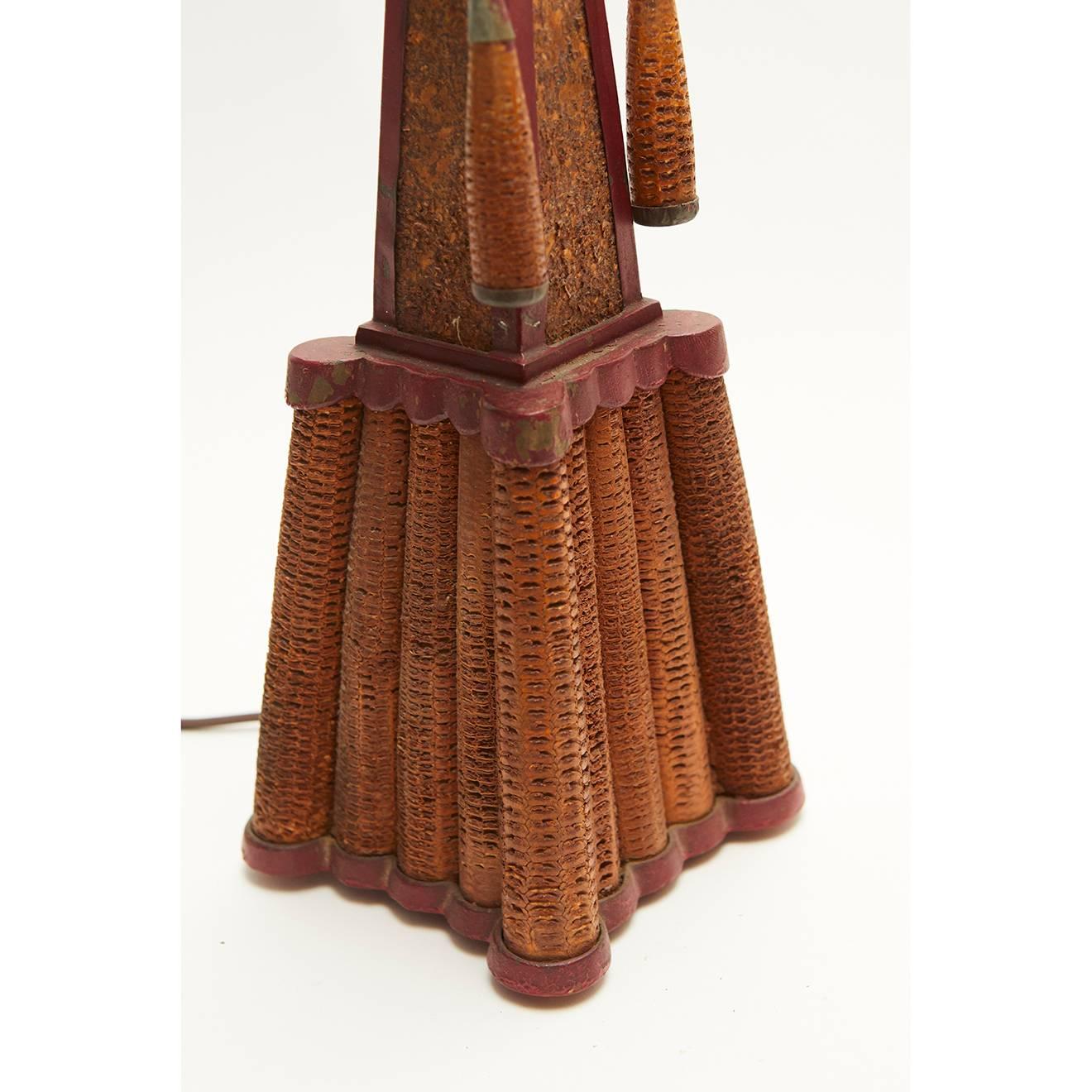 Mid-20th Century American Folk Art Corn Cob Table Lamp For Sale