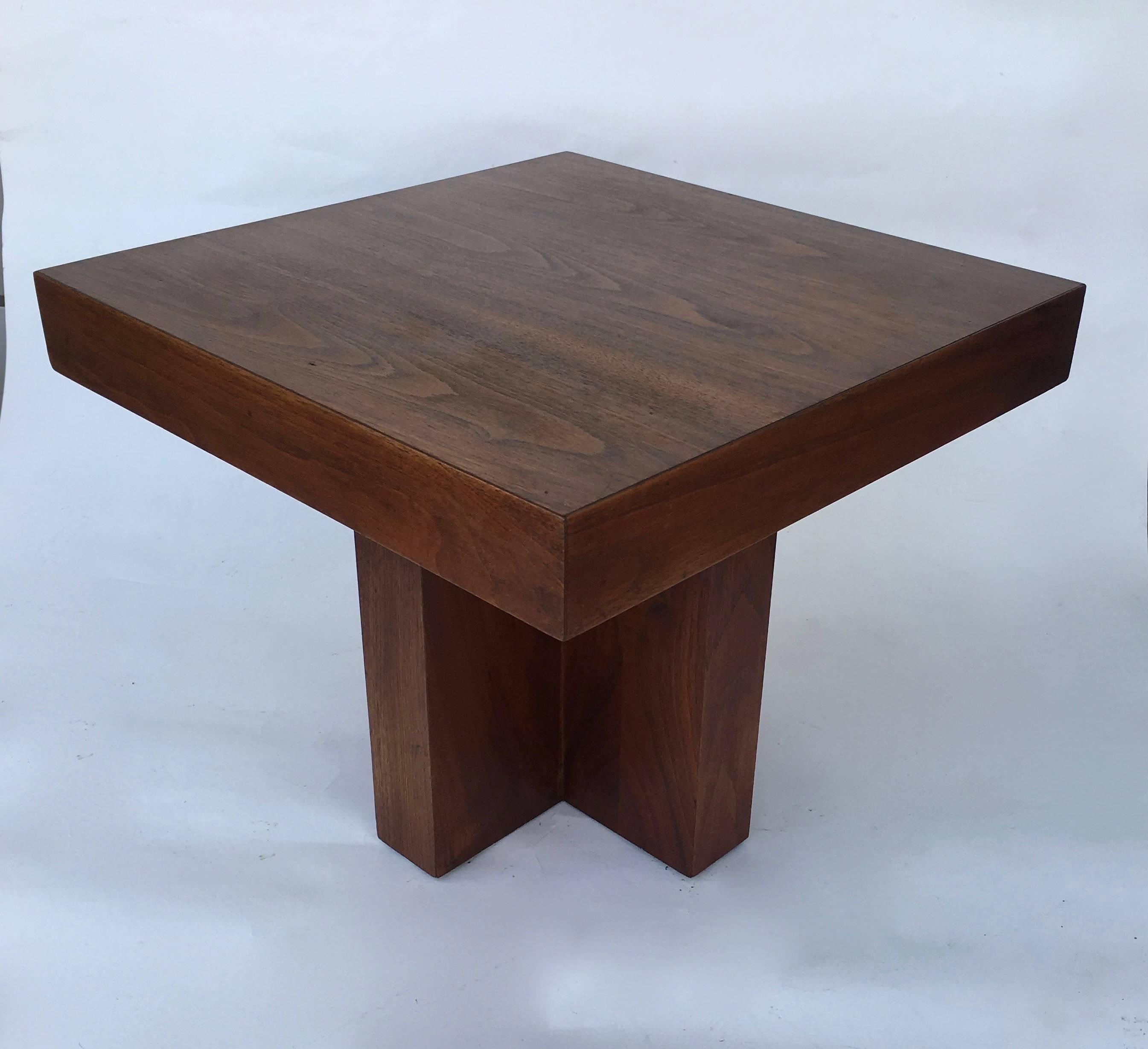 Mid-Century Modern Milo Baughman Occasional Table for Thayer Coggin For Sale