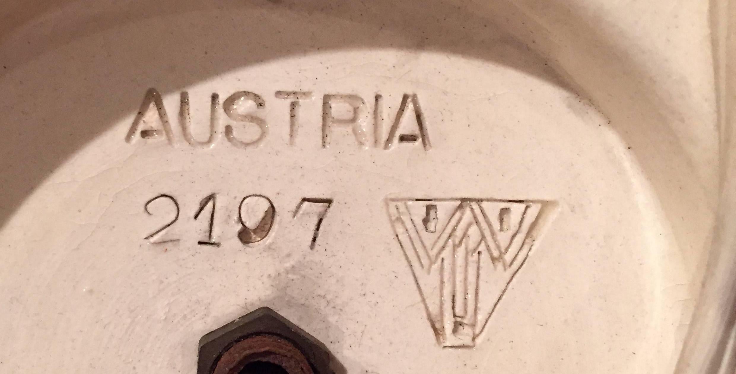 Sezessionistische Tischlampe für Wiener Keramik (Deutsch)