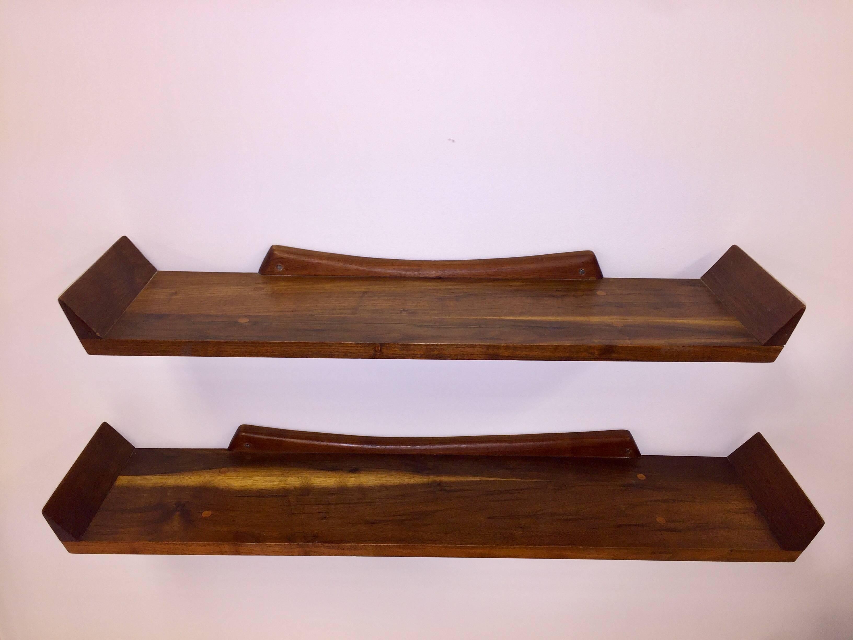 Pair of American Studio Hanging Shelves In Good Condition In Brooklyn, NY