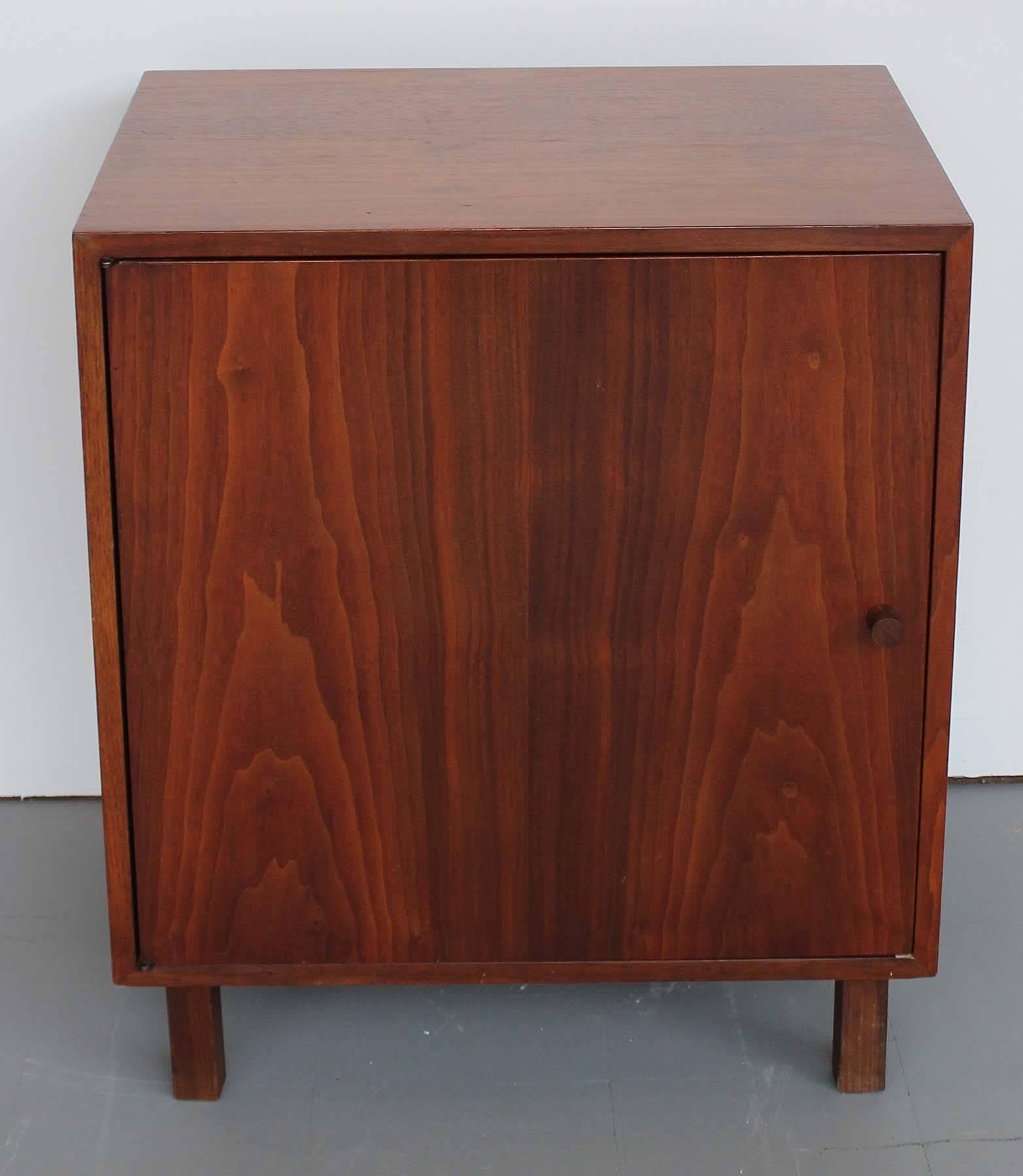 Pair of Danish Walnut Cabinets In Excellent Condition For Sale In Southampton, NY