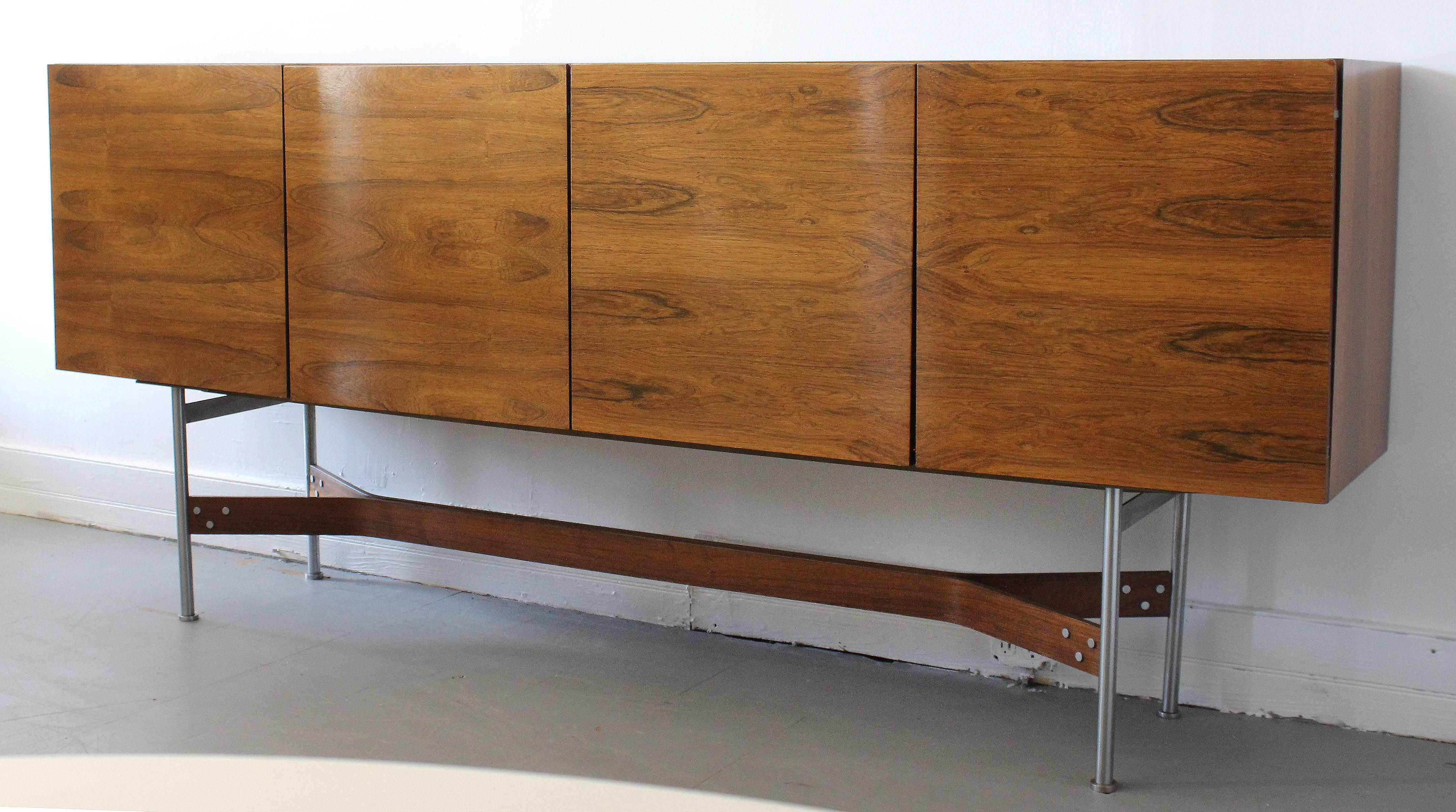 Mid-Century Modern Rosewood Sideboard by Rudolf Bernd Glatzel for Fristho For Sale