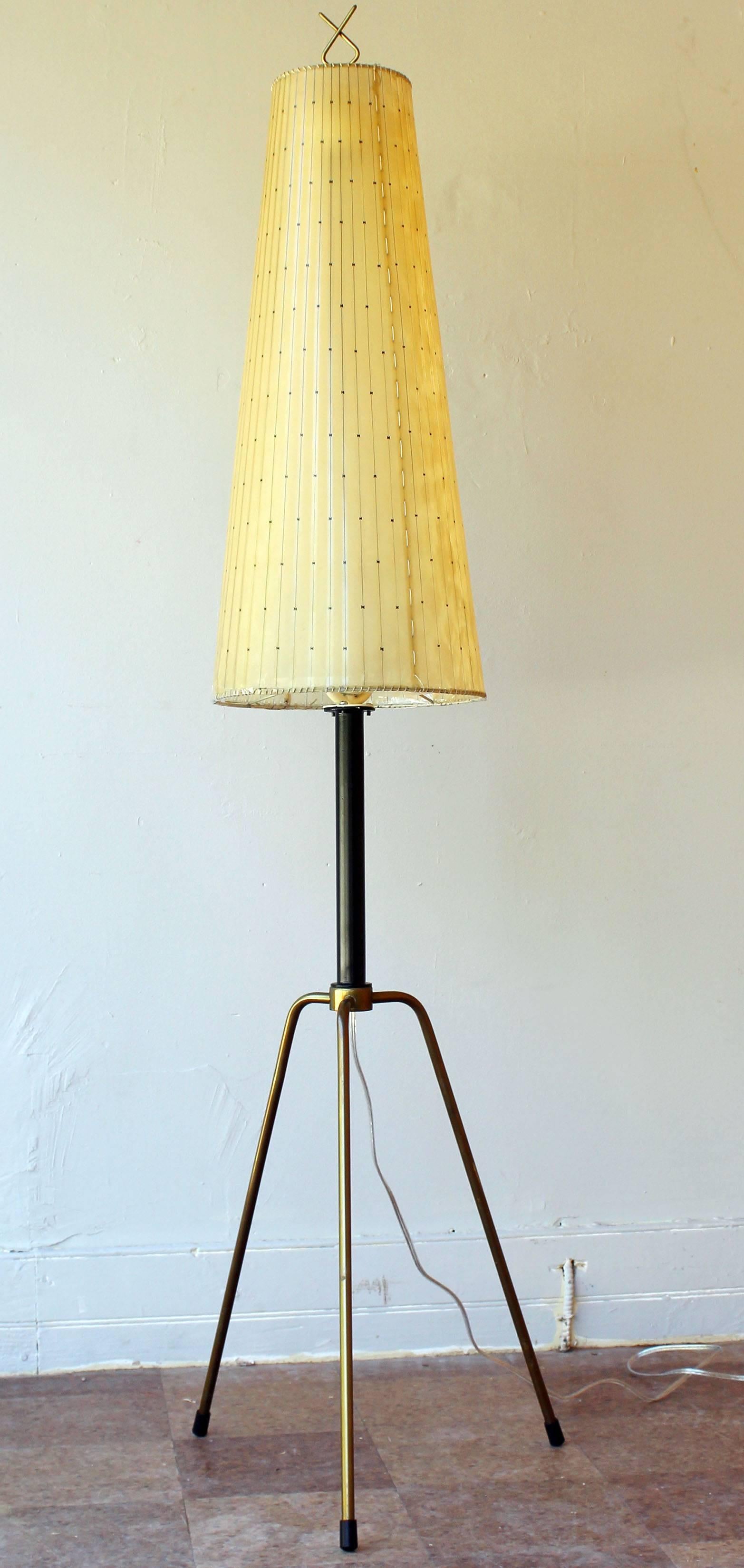 Mid-Century Modern Early Italian Tripod Floor Lamp For Sale