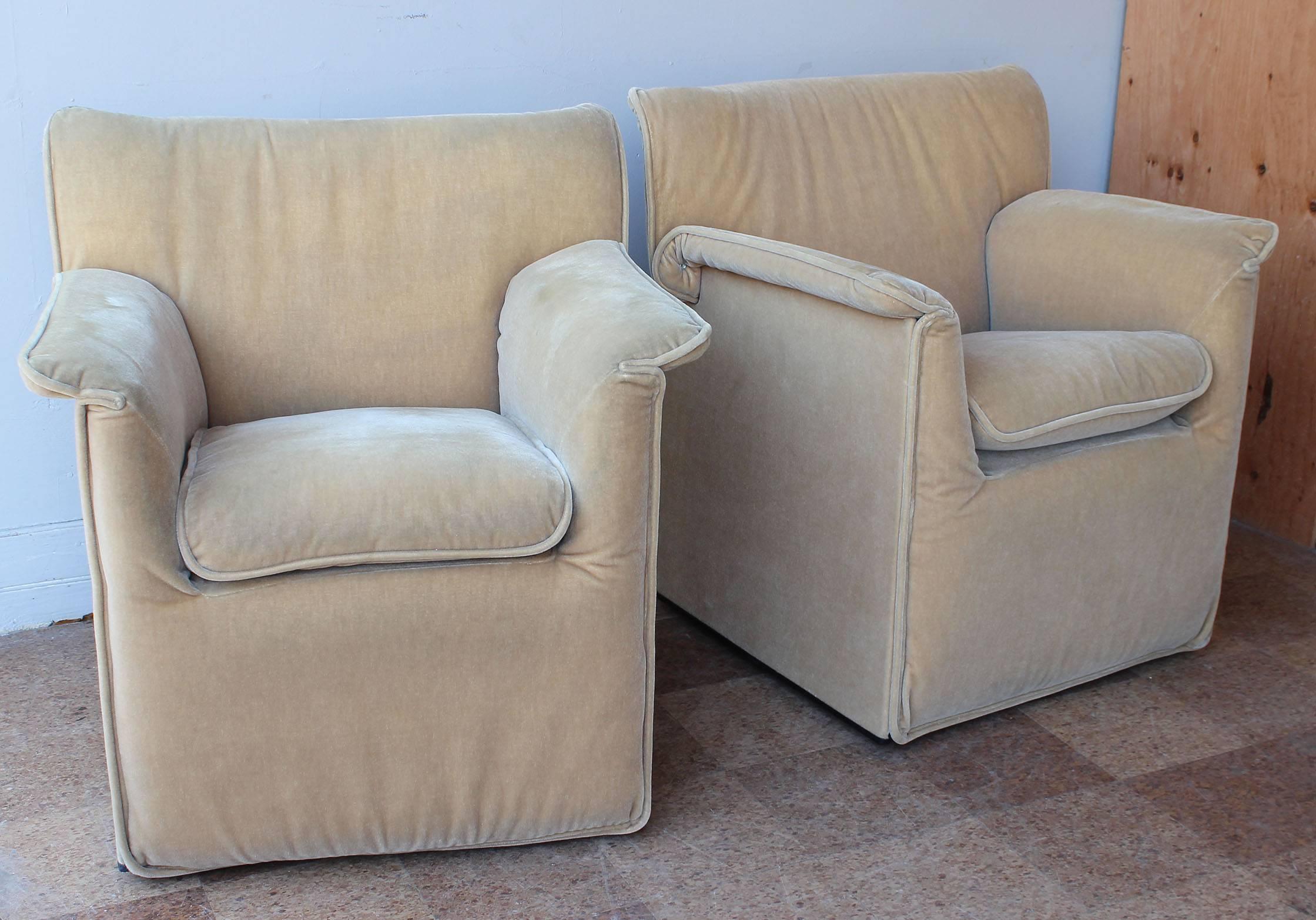 Late 20th Century Pair Laurianetta Armchairs by Tobia Scarpa for B&B Italia