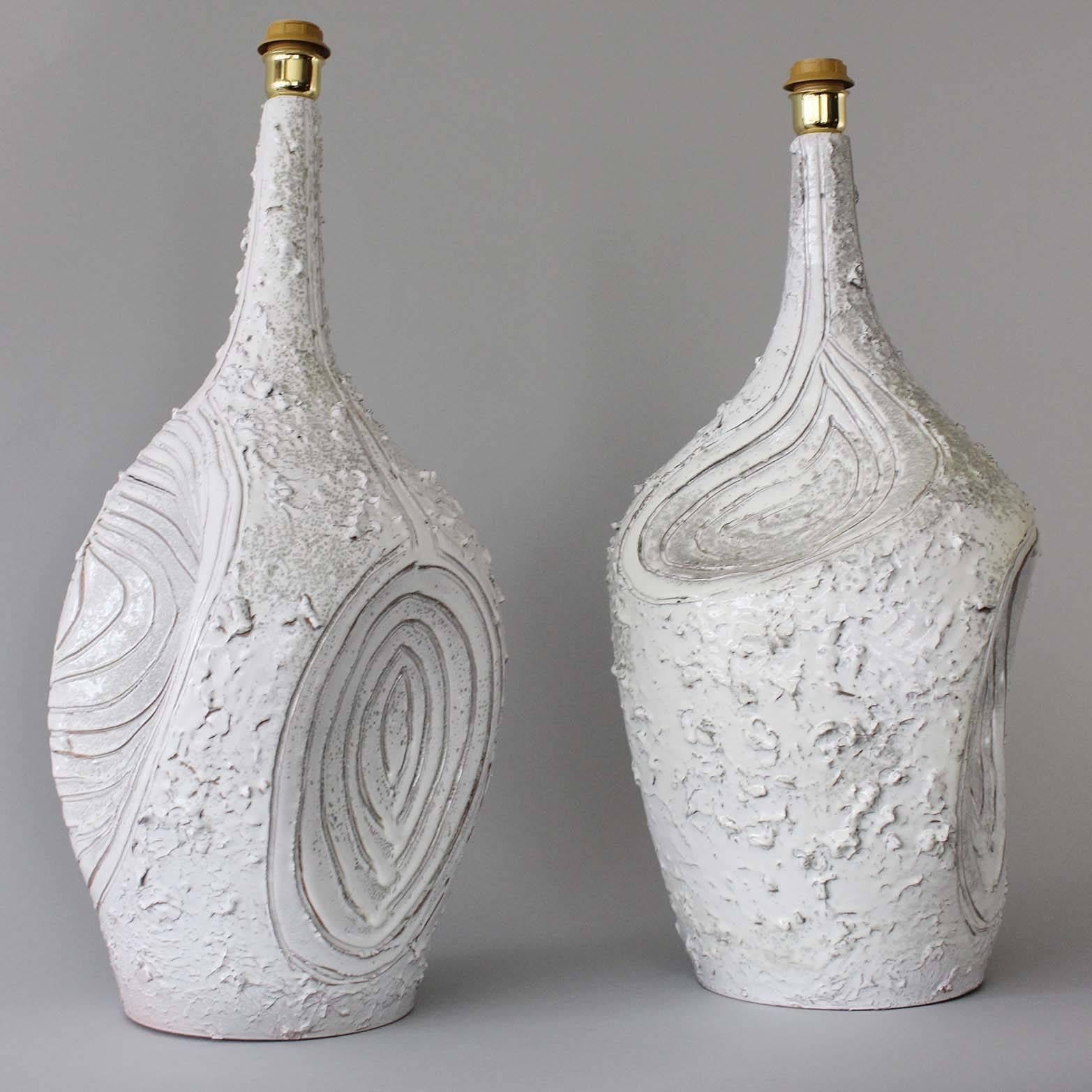 Mid-Century Modern Pair of Italian Ceramic Lamps
