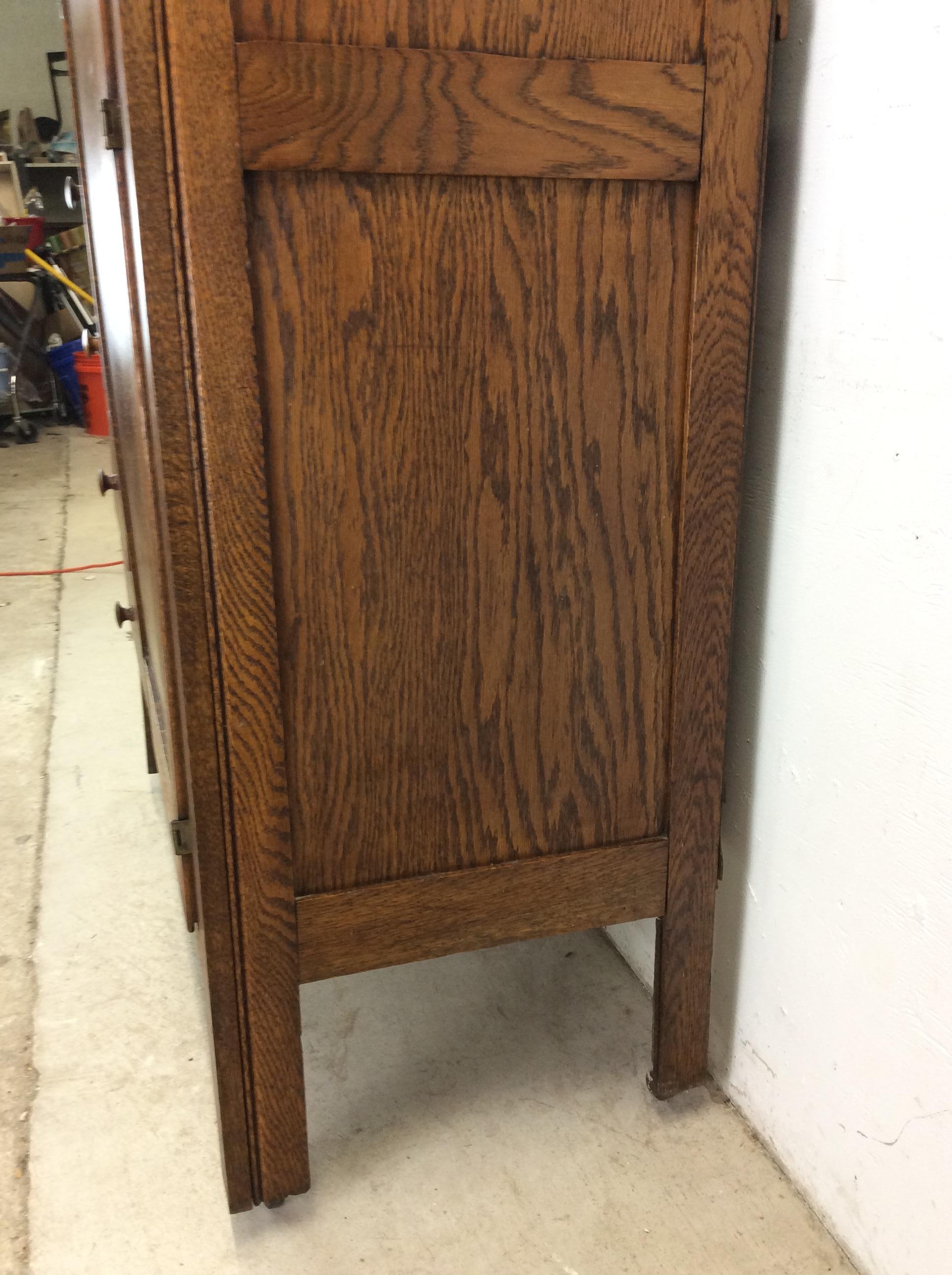 XX secolo Armoire Side by Side in Antique Oak con specchio in vendita