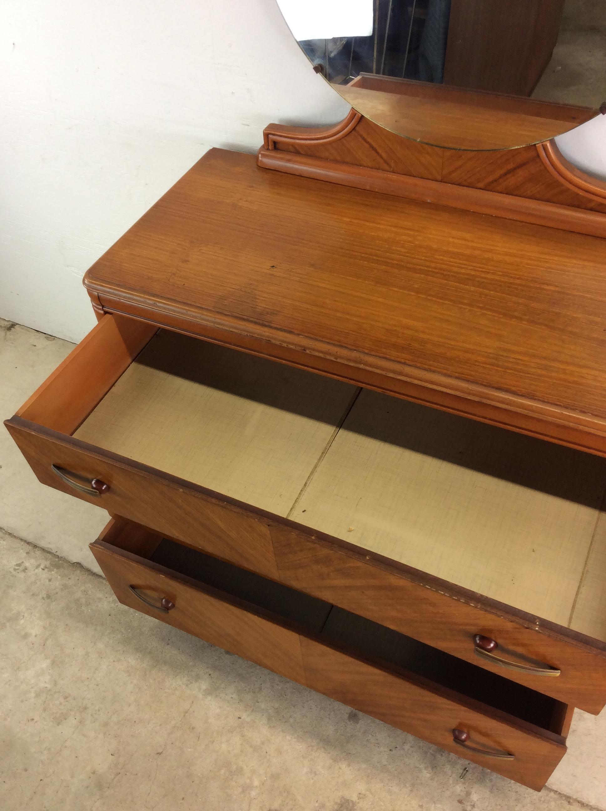 Art Deco Three Drawer Chest with Mounted Mirror For Sale 11
